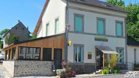 BAR RESTAURANT