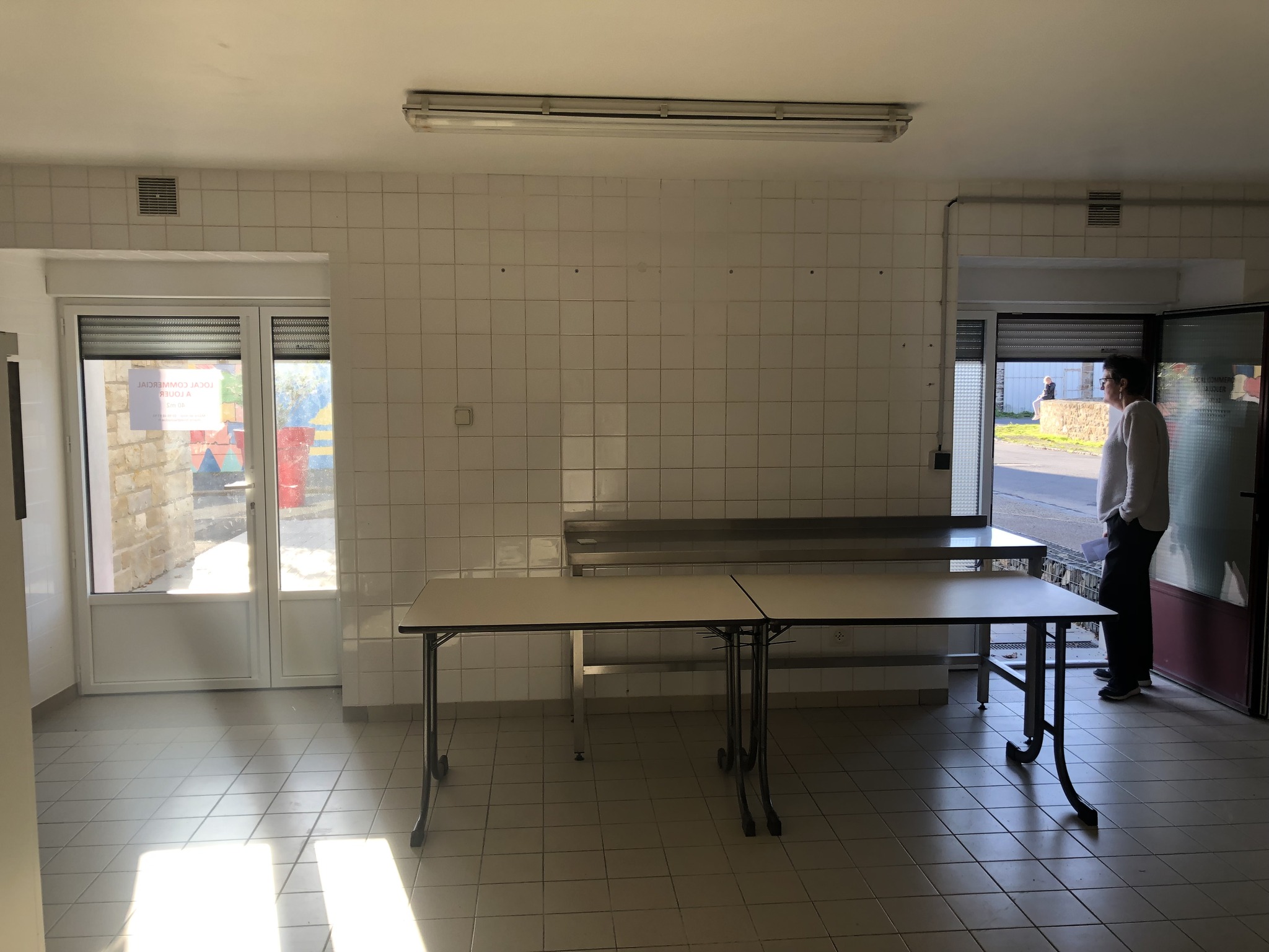 Local commercial communal à louer sur la commune de HIREL 40m² pour votre entreprise, si vous souhaitez plus d'informations contacter la Mairie