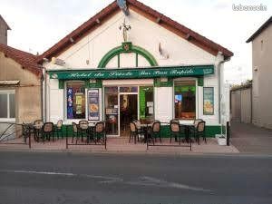 Bar pmu, hôtel, restaurant à Cercy la Tour
