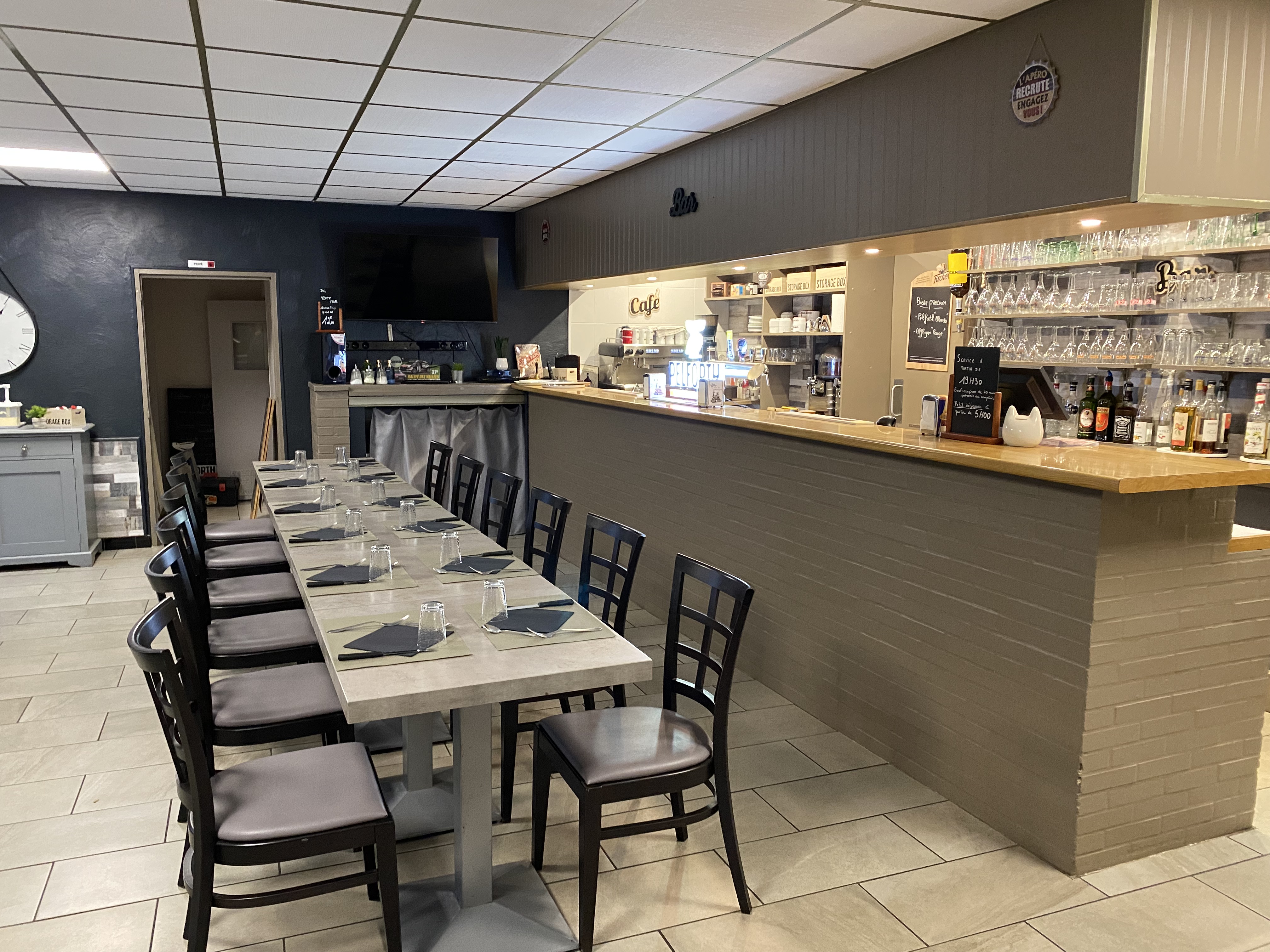 Vds cause soucis de santé "restaurant routier bar" au bord de la 2X2 voies VESOUL NANCY.