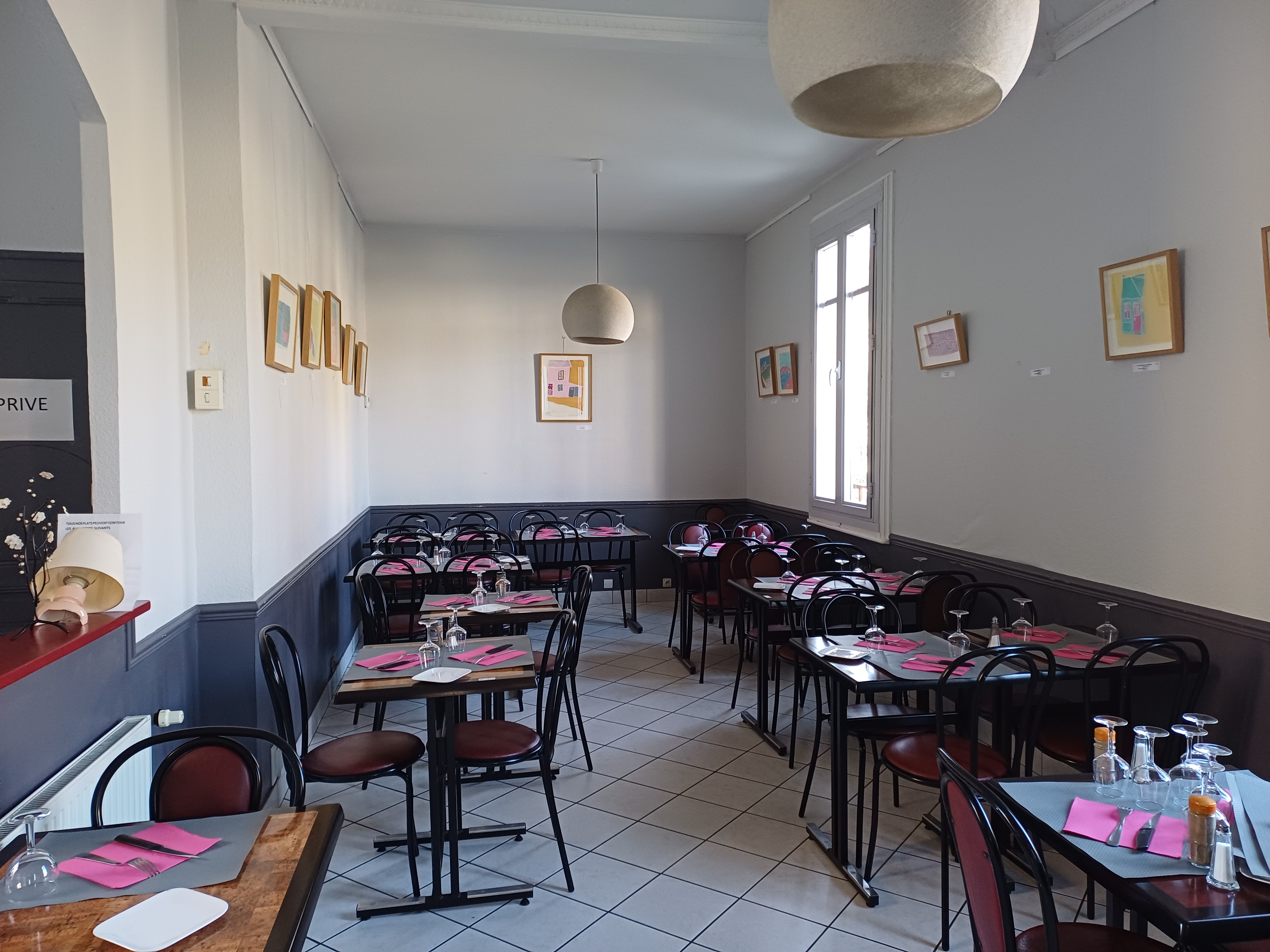 Bar-Restaurant