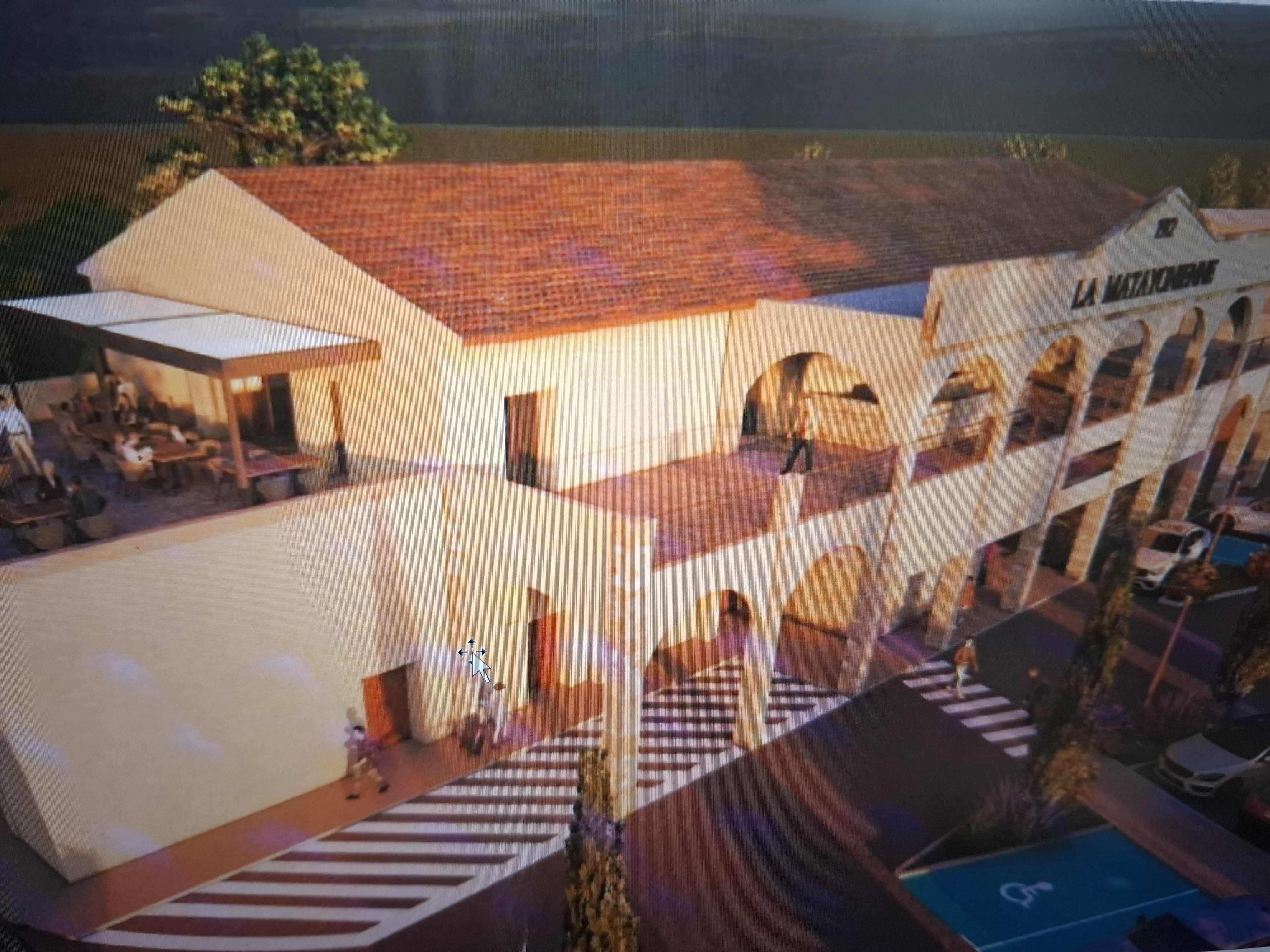 Au cœur du Var, dans la petite ville de Cabasse sur Issole 
    3 cellules de 100 m2 pour un loyer de 1500€ par mois  
    2 cellules de 50 m2 pour un loyer de 750€ par mois 
    A destination des activités alimentaires,
    Un coaching personnalisé et des ateliers de formation
    Une expertise et un appui financier pour permettre la réalisation du projet
    Un accompagnement et un suivi après l'installation