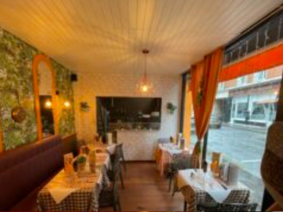 Restaurant 121 m² avec appartement
