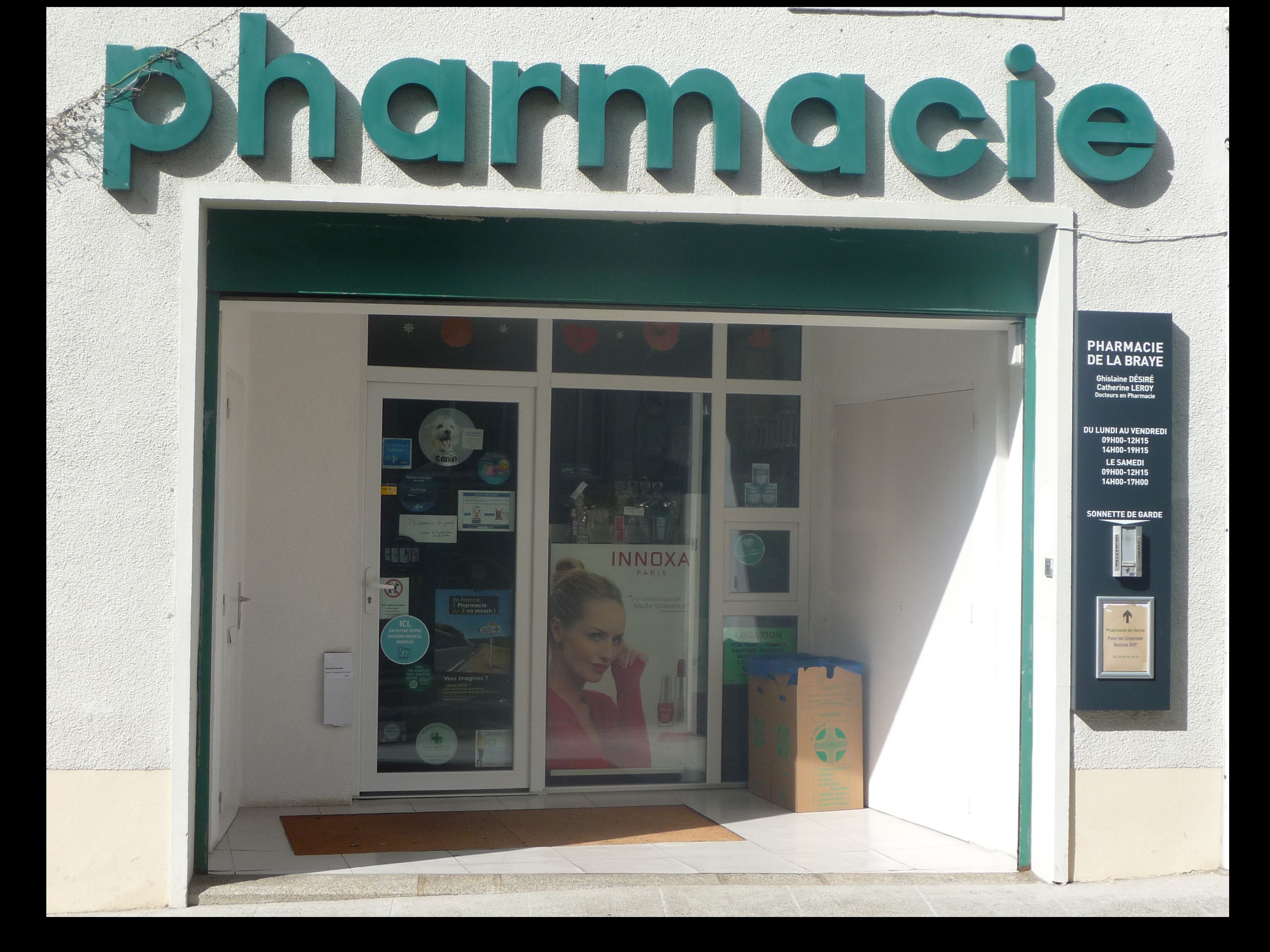 pharmacie rurale à Savigny sur Braye (41360) de 2000 habitants 
seule au village.
2 titulaires et 2 préparatrices.
clientèle agréable et fidèle sur un rayon de 3500 habitants.
          CA 1 350 000
         vente  400 000
avec énorme potentiel ( missions, téléconsultations,...)
et dans un cadre de travail inespéré ( tranquillité, sérénité, rentabilité,...)
située en  zone blanche (FRR) avec d'importantes exonérations 
fiscales.
village très dynamique  nombreuses associations sportives, culturelles.