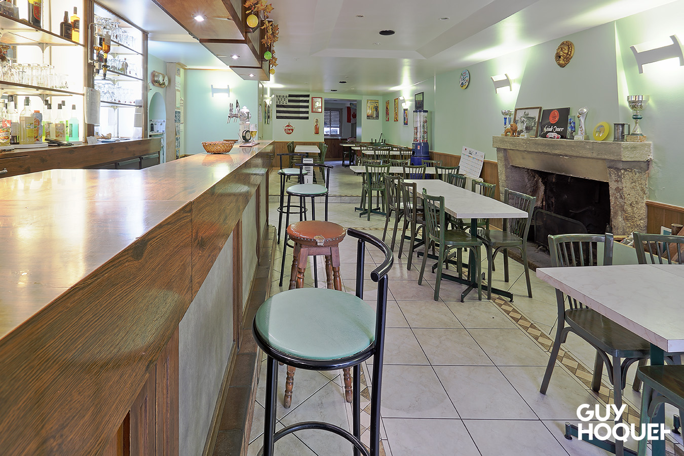 Bar restaurant avec 2 logements