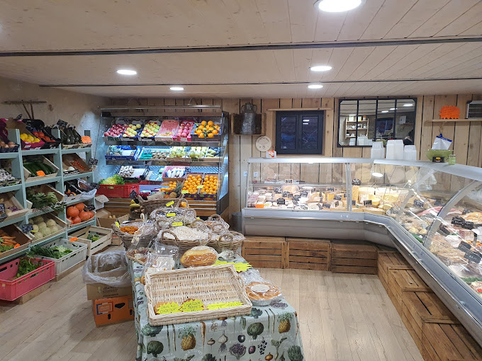 A vendre fonds de commerce Boutique Epicerie au lac des Settons (58)
