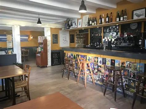 Bar restaurant avec logement