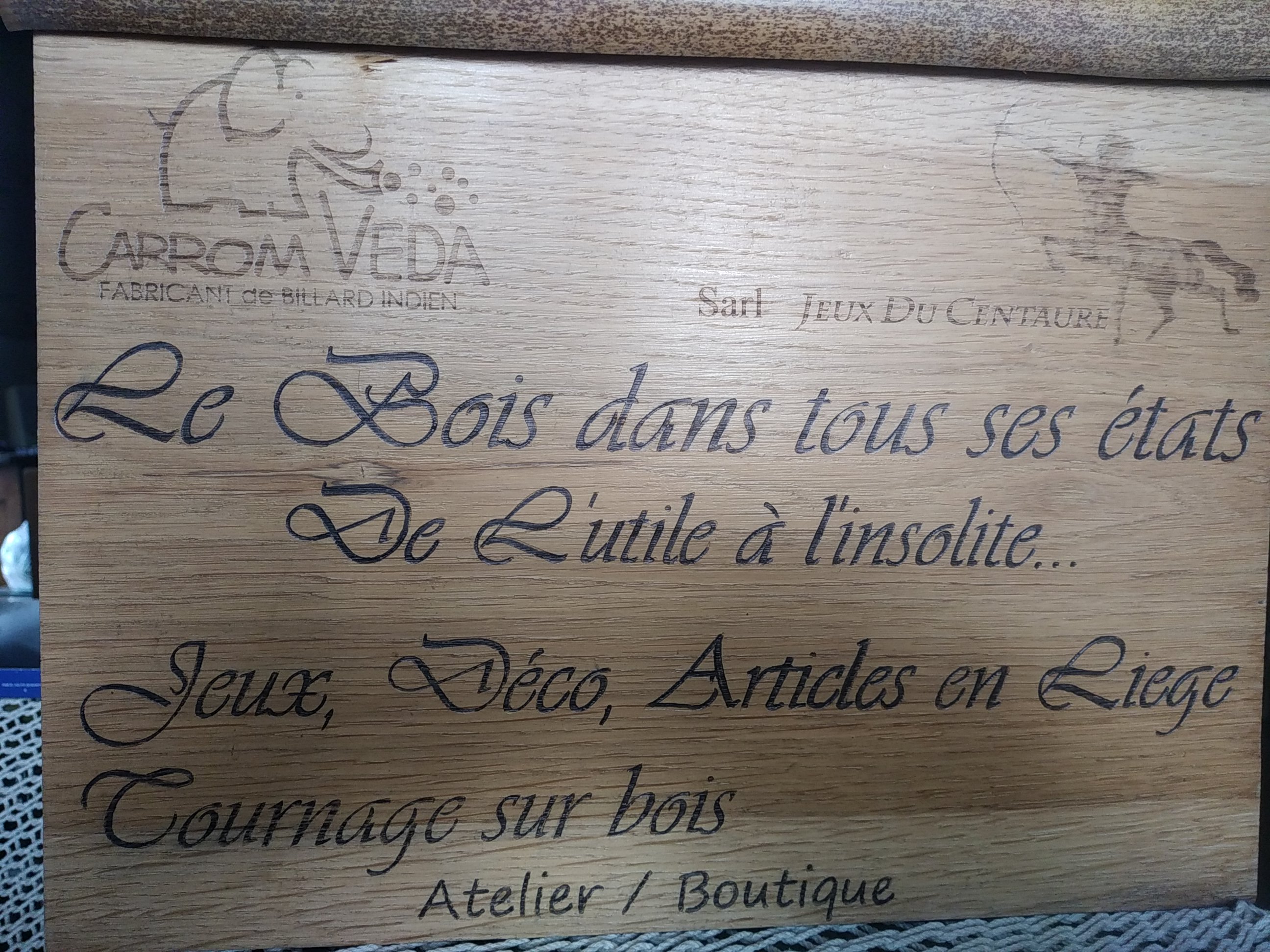 Le bois dans tous ses états 
Jeux en bois, articles cuisine, décoration, fabrication de Billards Indien, tournage sur bois.