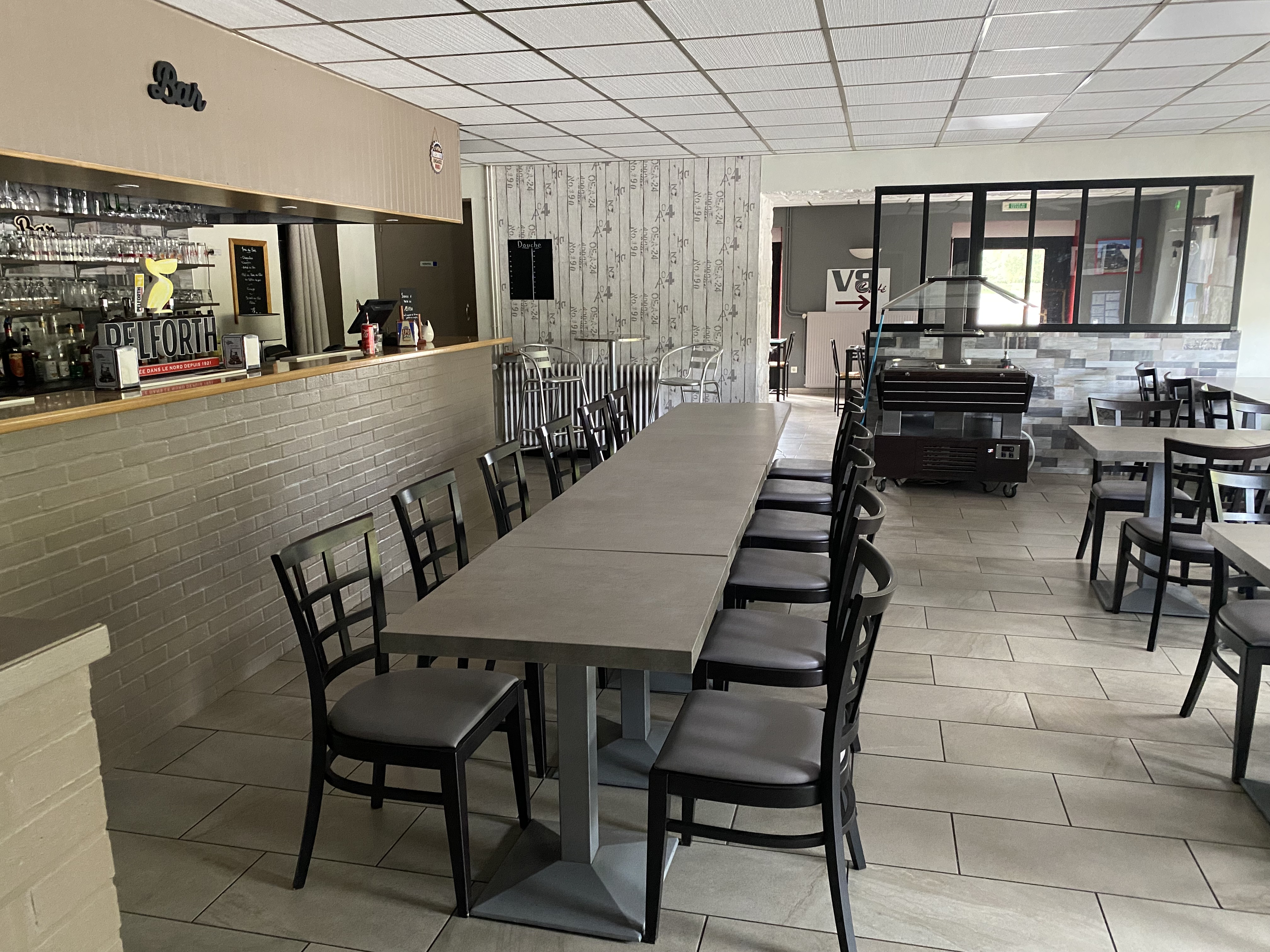 Vds cause soucis de santé "restaurant routier bar" au bord de la 2X2 voies VESOUL NANCY.