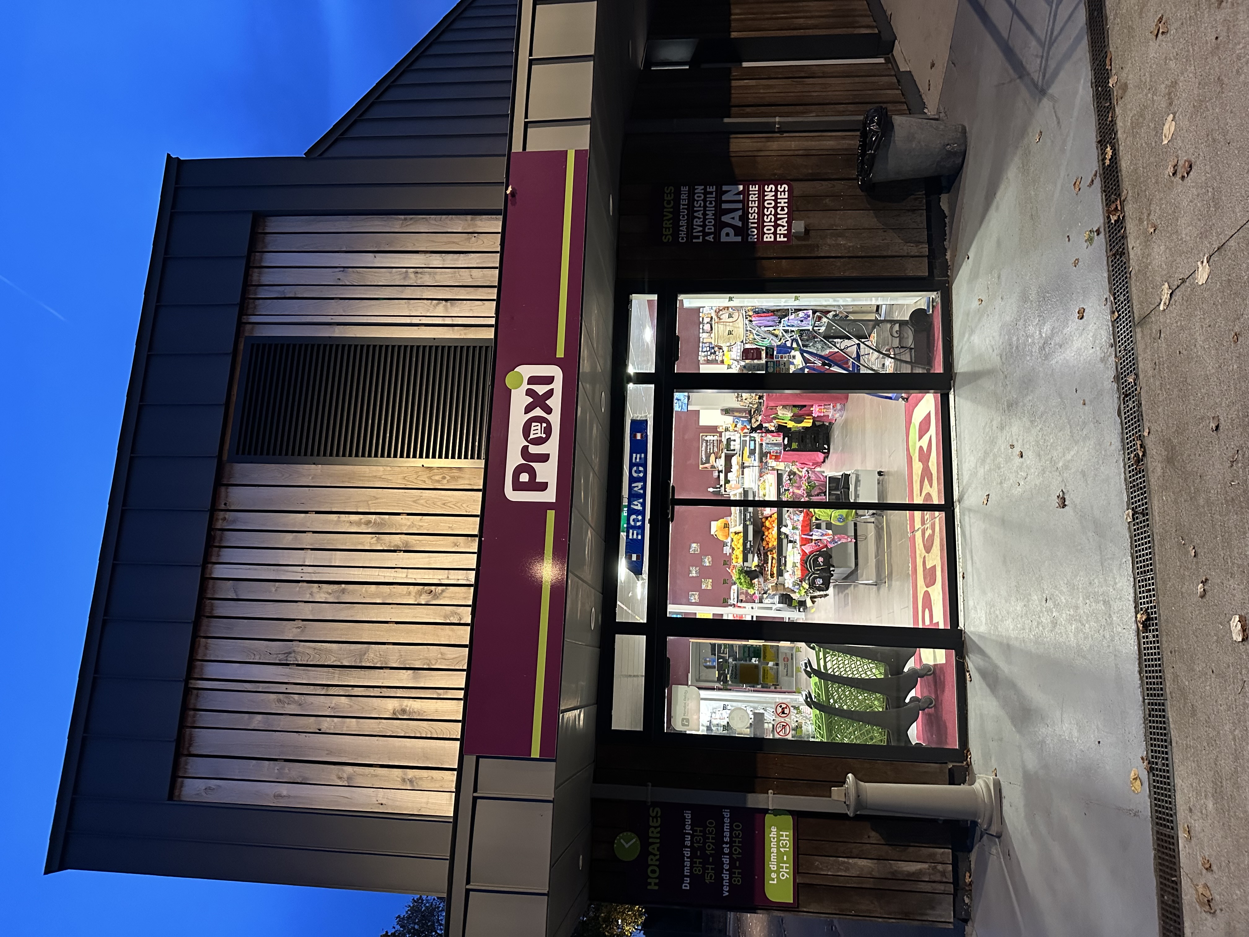 VENTES DES PART DE LA SOCIETE
VILLE EN PLIEN DEVELOPEMENT 
STRUCTURE NEUVE 
CHARCUTERIE TRADITIONNEL ET ROTISSERIE
150 M2 DE SURFACE DE VENTES