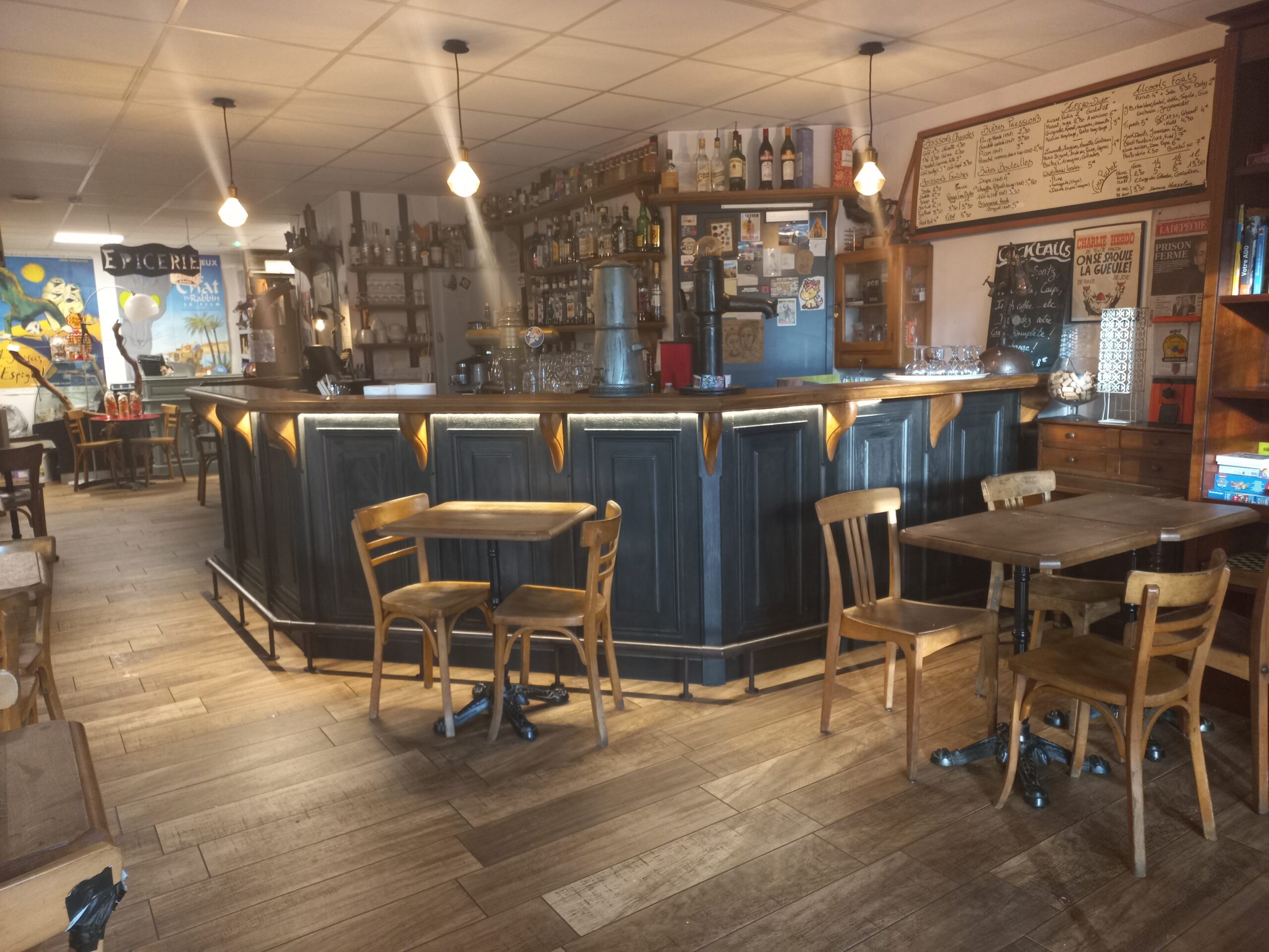 Restaurant ,multiservice