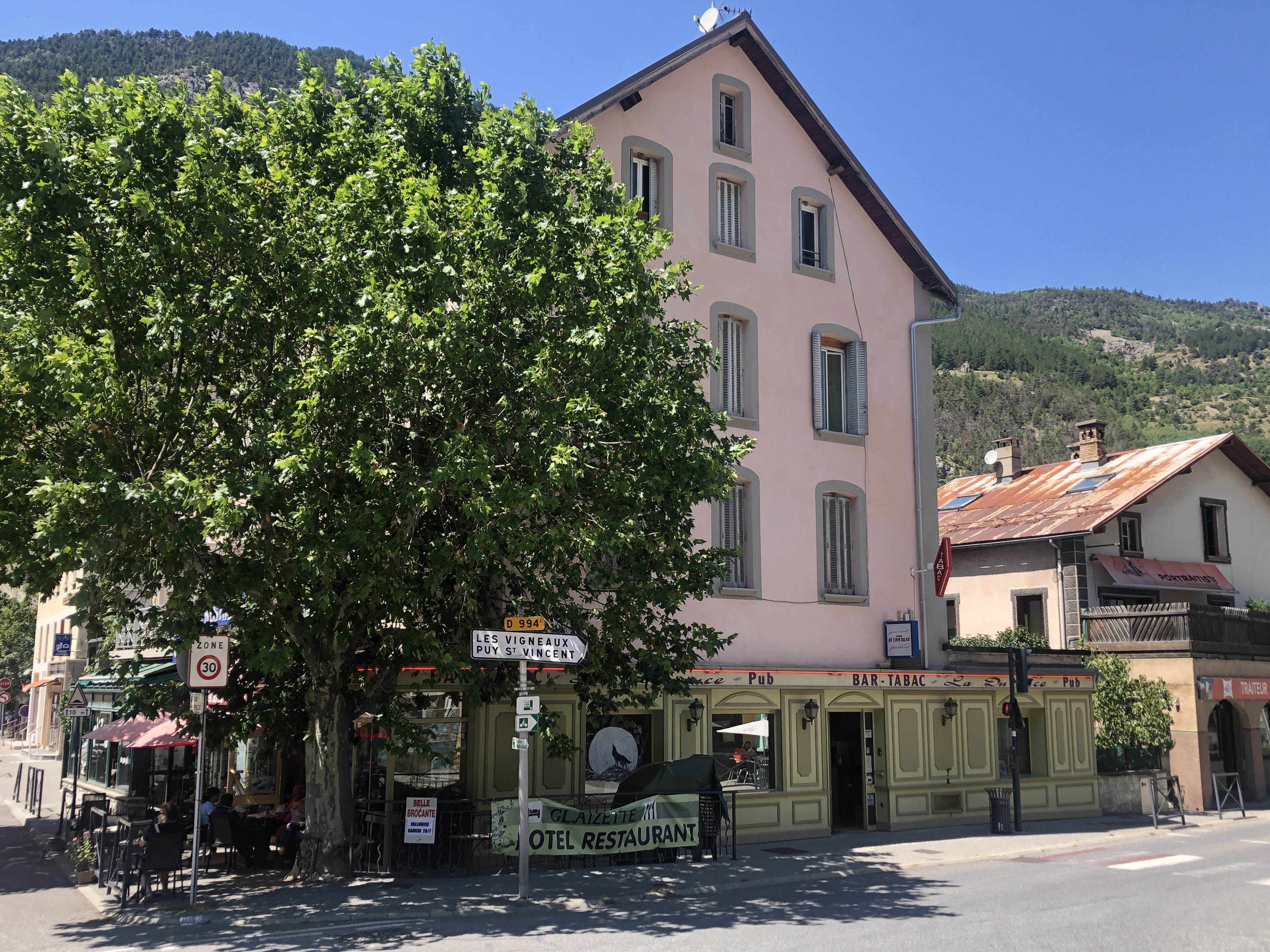 Bar Tabc FDJ dans un village dynamique (département Hautes Alpes)