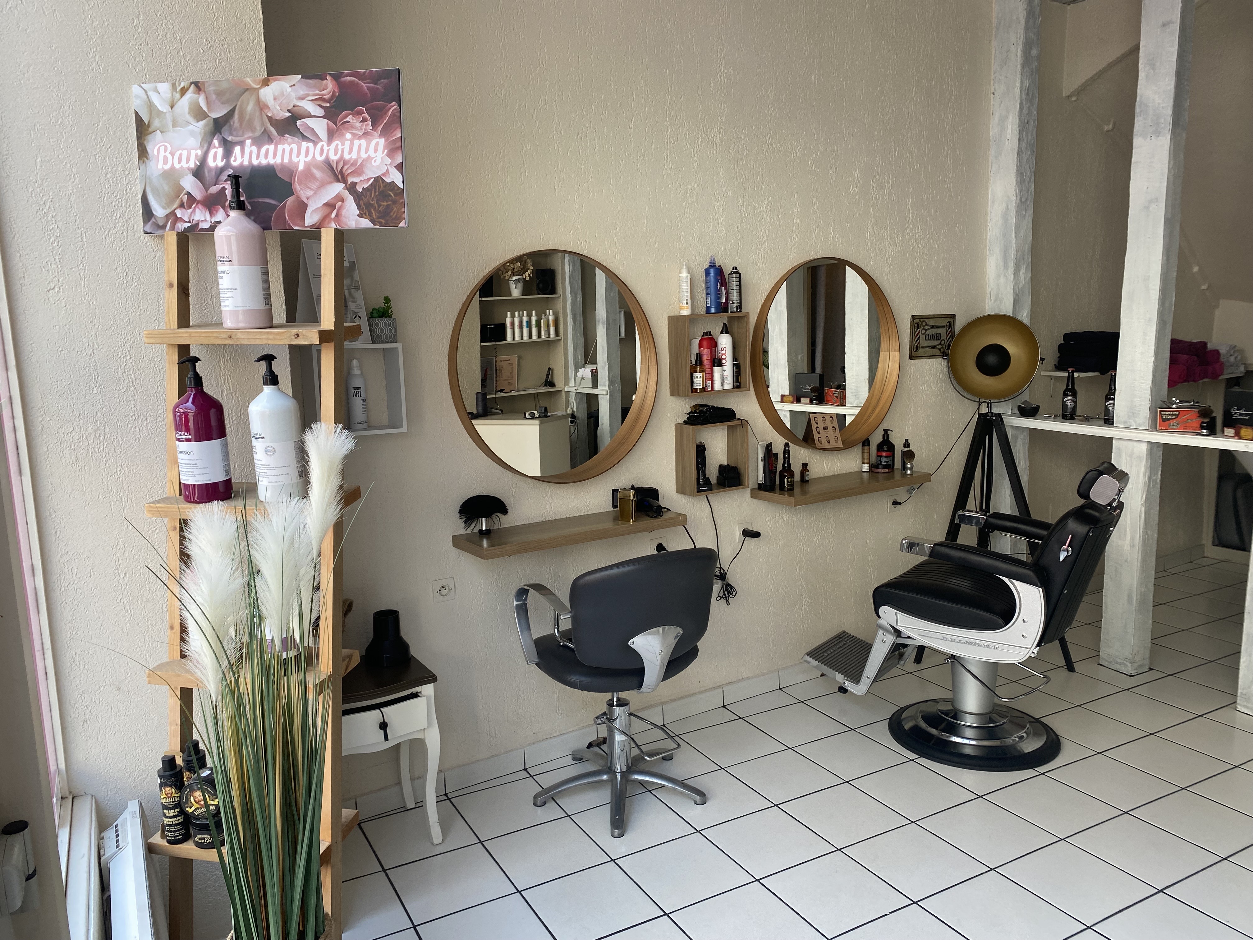 Vend Fond Salon de coiffure