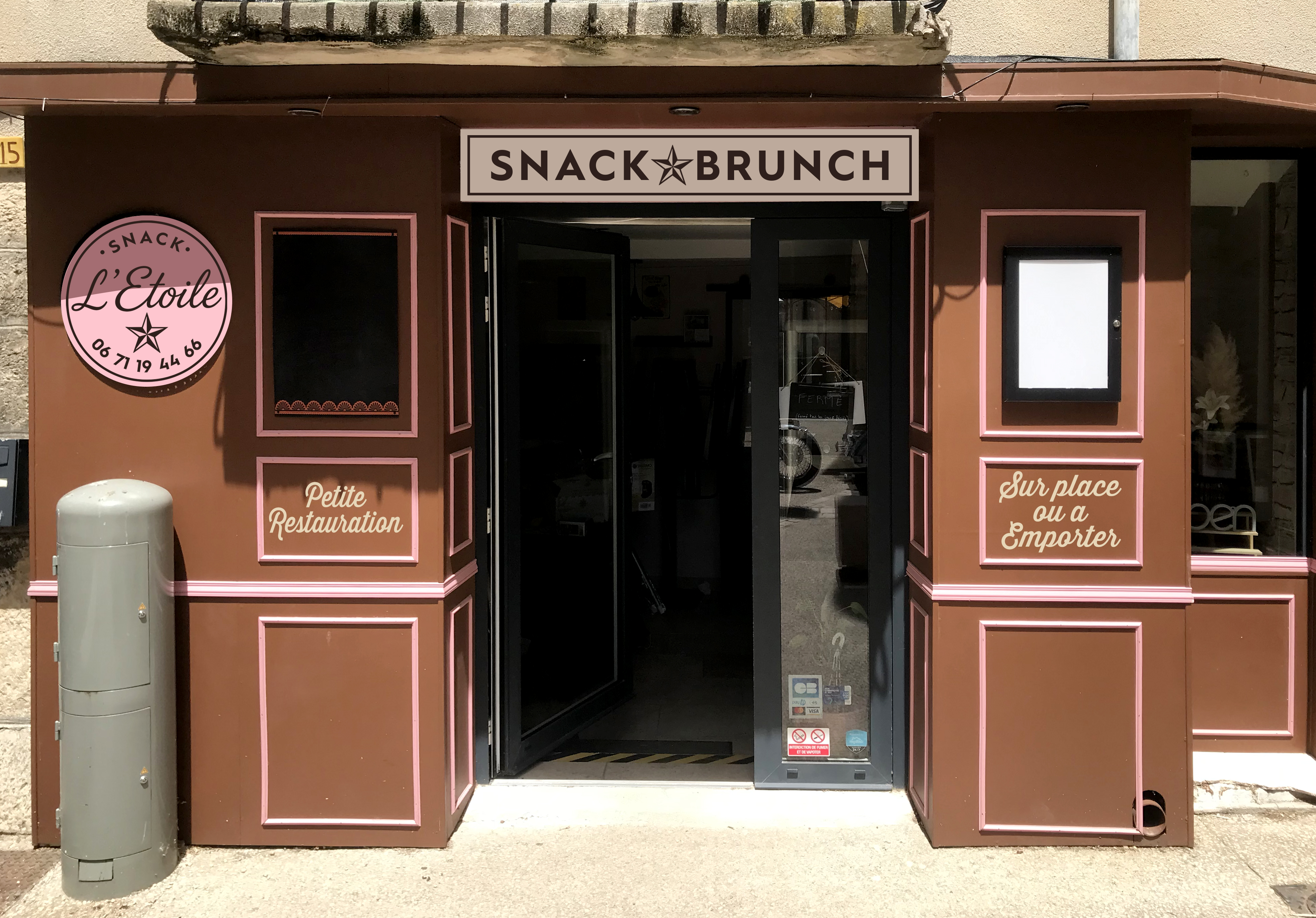 Cause changement de projet vends snack avec grand potentiel.  Possibilité de faire pizza à emporter- 
Premièr village bio de France. Village touristique. PLEIN CENTRE VILLE TRES BONNE VISIBILITÉ