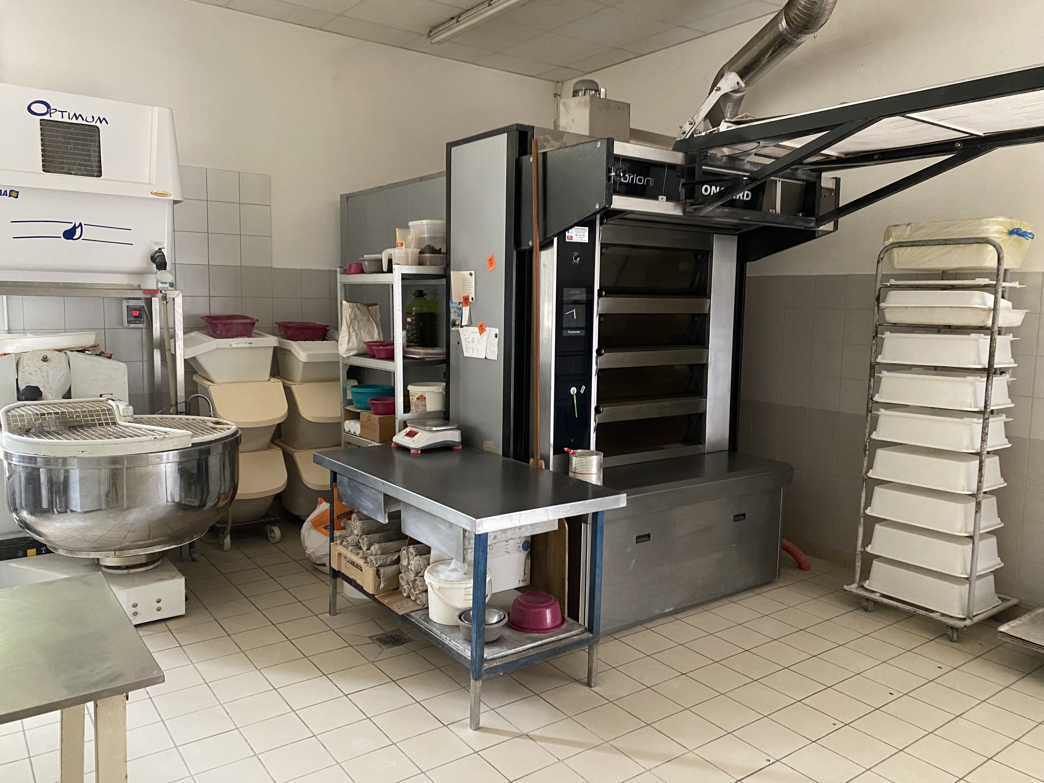 A vendre boulangerie, pâtisserie, petite épicerie dans joli village des Landes.
site très touristique, nombreuses manifestation.
Proche Mont de Marsan, Barbotan les Thermes
Cause retraite