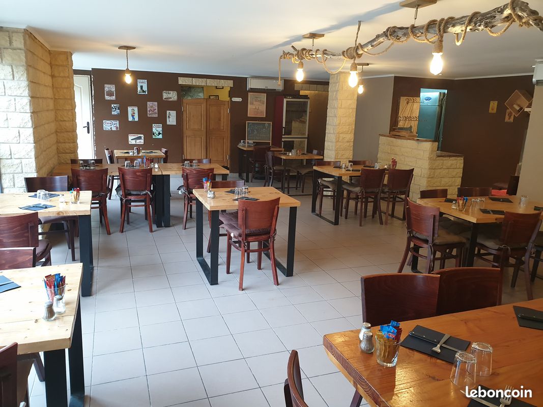 Restaurant – Spécialité pizzeria (M0347)