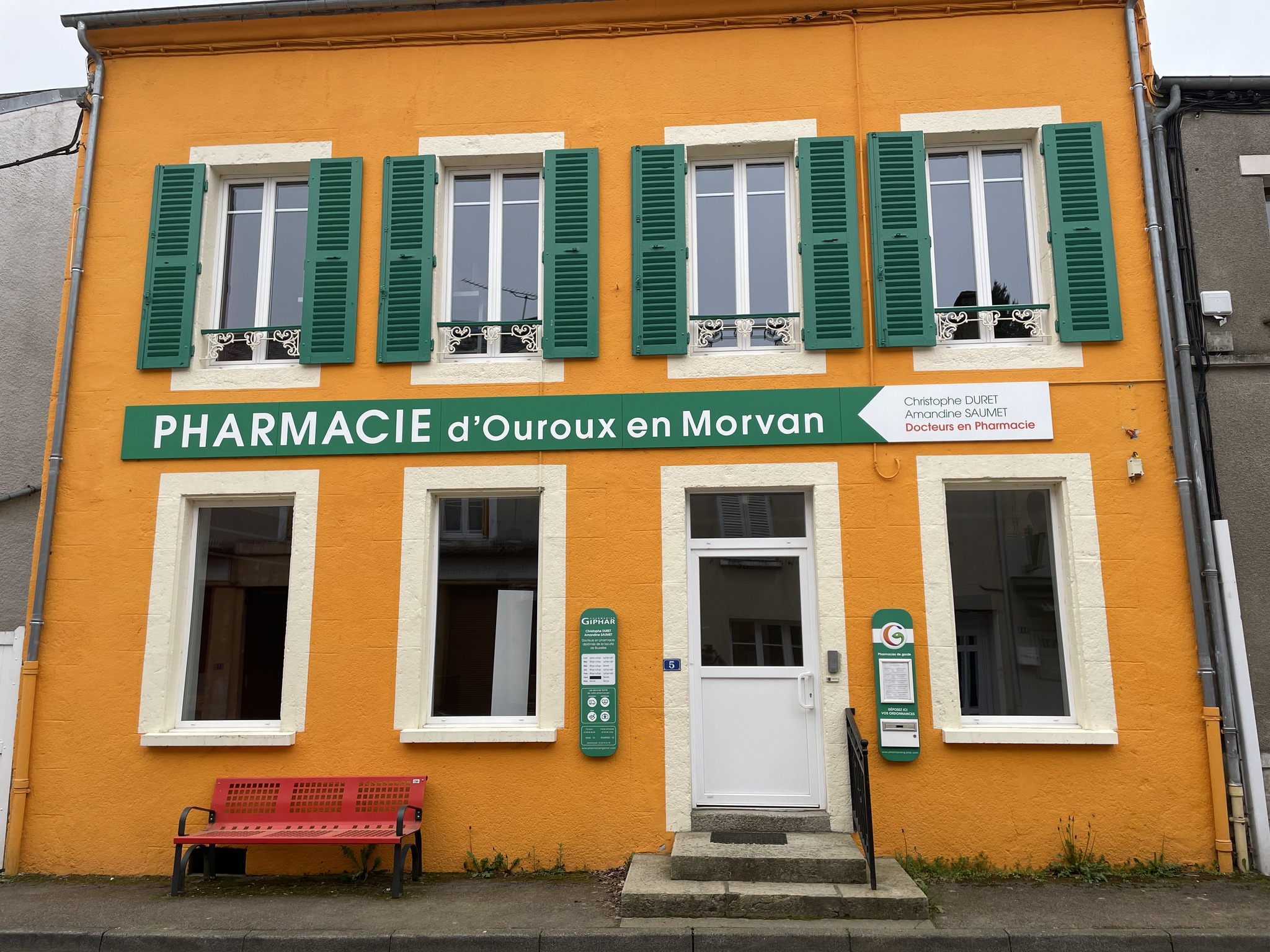 Vente pharmacie rurale - local commercial