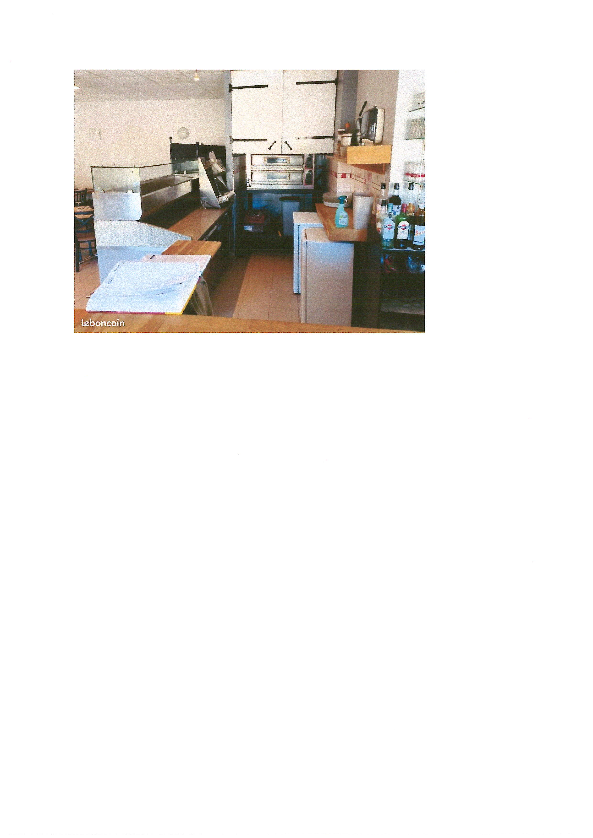 Vends fonds de commerce Restaurant/ Pizzeria
Sur la commune de Montenois avec licence 4 Spécialités Brasserade/Friture Lasagnes et viandes, Pizzas etc............ Capacité de la salle 36 couverts. Capacité de la terrasse 28 couverts avec parasol et tonnelle (avec tables et chaises), juste à côté de l'aire de jeux pour les enfants . Le fonds de commerce sera vendu avec tout le matériel à l'intérieur, Four à pizza, Laminoir, saladette, Tour réfrigéré à pizzas, petite congel, petit frigo. 1friteuse de 12l, 1 de 8l, plancha, salamendre, micro-onde, brasserots pour brasserade, et tous les frigos et congel, Lave-vaisselle . Étagères etc... Loyer mairie 765,00€ HT/MOIS Chauffage réversible. Petit local pour stocker les boissons. Equiper de l'alame. Très bon chiffre d'affaire, à communiquer avec bilan lors d'un RDV. Un accompagnement peut être envisageable pour une durée d'un mois