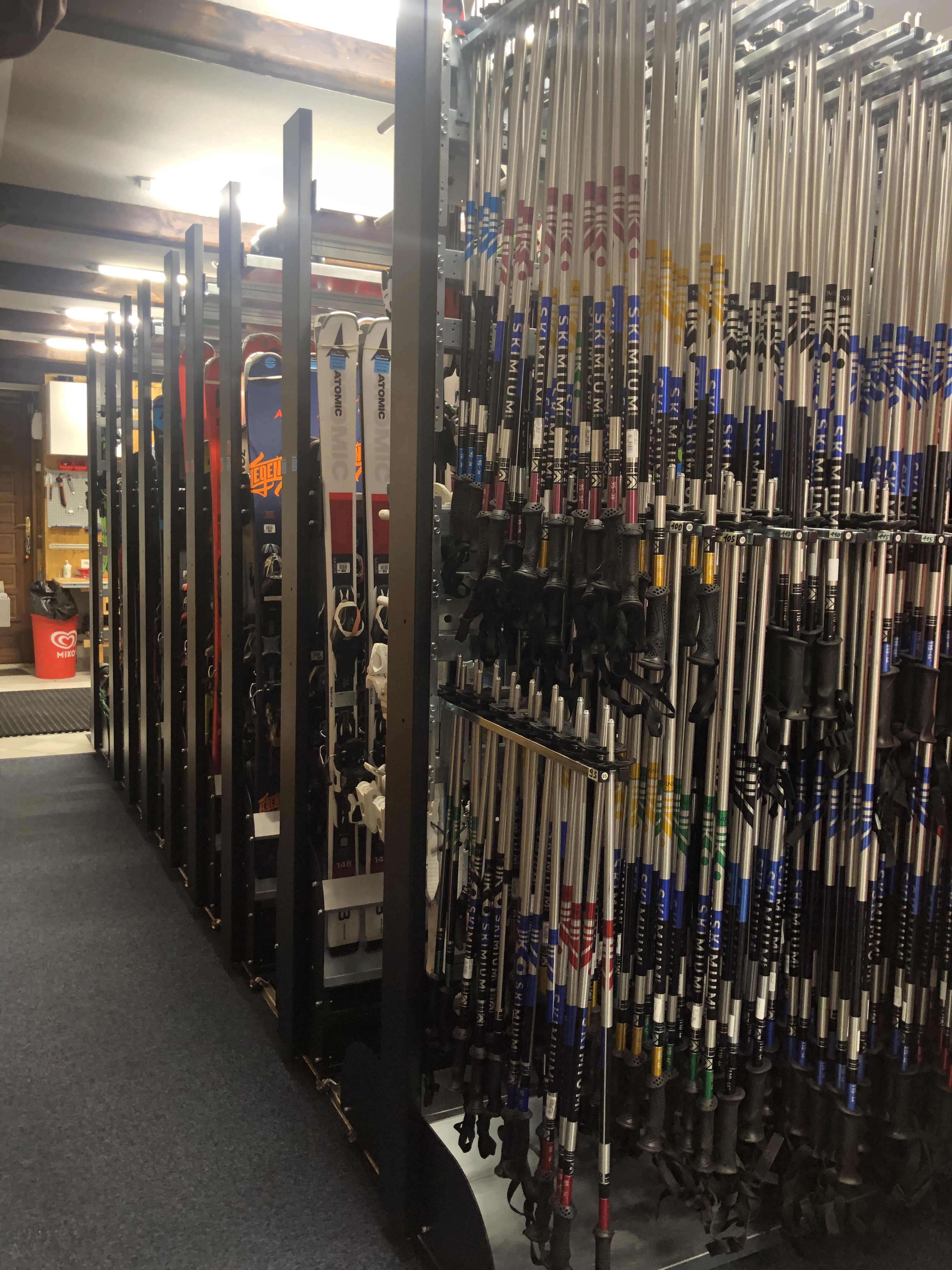 Magasin de location de skis + Stock