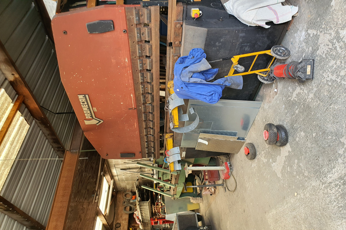 Vends entreprise de ferronnerie, Metallerie et serrurerie