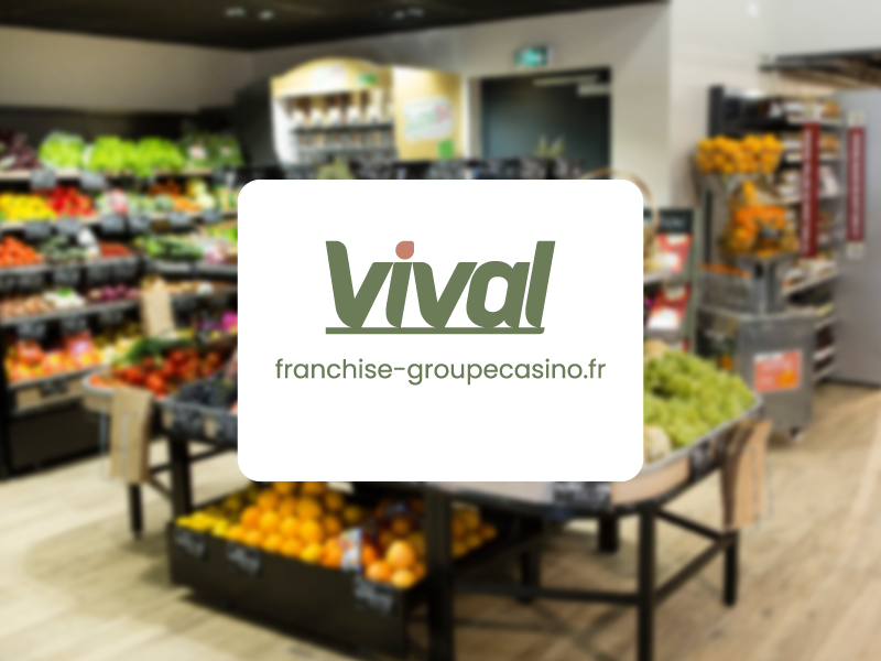 🏪 Le commerce
À céder : fonds de commerce Vival d'environ 90 m², idéalement situé au cœur de la commune de Tesson, sur un axe très fréquenté avec environ 5 000 véhicules/jour.

Commerce de proximité incontournable avec une clientèle mixte (habitants + passage) et un environnement dynamique.

✅ Présence sur la commune :
Boucherie réputée
2 restaurants
Boulangerie
Pharmacie
Garage
Pôle santé (dentistes, ostéopathe, sage-femme)
Écoles (maternelle, primaire, crèche)

📅 Marché hebdomadaire (poissonnier)

🏍️ Événements locaux générateurs de flux (ex : Supercross ≈ 35 000 visiteurs)

🚗 Accessibilité & stationnement
Parking facile : environ 50 places + places arrêts minute
Emplacement visible et accessible

🛒 Activités & services
Supérette alimentaire
Tabac (≈ 55 K€ HT/an) + agrément sécurisé
FDJ
Presse
Dépôt de pain
Fromage à la coupe
Café / espace snacking (micro-ondes)
Partenaire avec la cantine (fruits, légumes, œufs) ≈ 600–700 €/mois

⚙️ Équipement (complet et récent)
Meubles froids récents (positifs 2019 et négatif 2025)
Chambre froide entretenue
Gondoles modernes Hermes
Système sécurité complet : vidéosurveillance, alarme, brouillard anti-intrusion
Climatisation, éclairage LED
Caisse Casino + Tabac

✅ Aucun travaux à prévoir

📊 Chiffres clés
CA épicerie : 170 000 € HT
Commissions Tabac : 55 000€ HT
Loyer : 5 000 €/an HT HC
Prix de cession : 140 000 €
Apport conseillé : 40 000 €

👤 Exploitation
Affaire tenue depuis 11 ans
Vente pour changement d'activité
Idéale pour une personne seule
Mode : franchise Vival (accompagnement enseigne)

🏡 Cadre de vie
Environnement rural agréable
Logement possible à proximité

⏰ Horaires actuels
Lundi – Vendredi (hors mercredi) : 7h – 13h / 15h30 – 20h30
Week-end & jours fériés : 8h – 13h / 15h30 – 20h30

🚀 Les + du commerce
✅ Emplacement passant
✅ Activité tabac sécurisée et rentable
✅ Équipement récent
✅ Charges faibles
✅ Bon potentiel de développement

💼 Une belle opportunité pour se lancer dans le commerce de proximité avec un faible investissement et un potentiel de croissance.