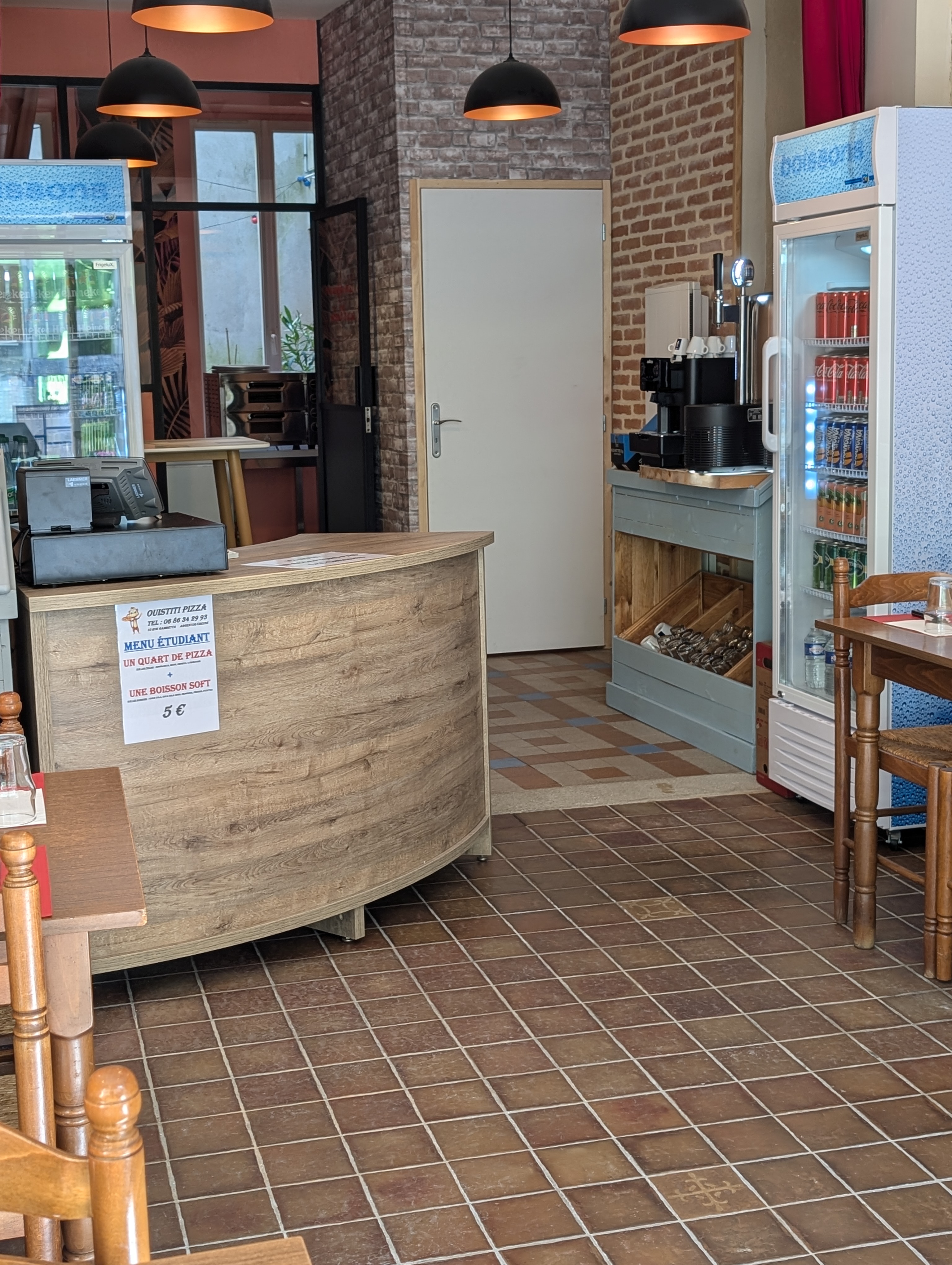 RESTAURATION RAPIDE SUR PLACE OU A EMPORTER