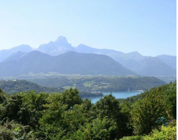 Boutique 48m2 sur la route Napoléon entre Gap et Grenoble