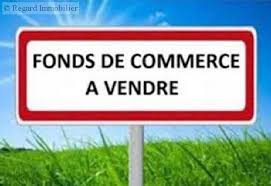Cession d'un Fonds de commerce - rachat de la société - Local Commercial dans un emplacement stratégique de galerie marchande. 

IDF Seine&Marne (77) : A vendre avec stock, une boutique spécialisée dans la vente de cigarettes électroniques, CBD et accessoires, 
depuis plus de 7ans.
Forte d'une clientèle fidèle, cette boutique offre un potentiel pour un repreneur motivé.
Très bonne affaire en franchise.
Découvrez ce local commercial idéalement situé dans la galerie, offrant un potentiel pour son activité professionnelle non Alimentaire. 
Ce bien d'environ Surface commerciale utile 20 m² avec 17 m² de surface de vente bénéficie d'une très bonne visibilité, belle vitrine avec un Linéaire vitrine d'environ 6 mètres sur un axe passant de la galerie. 

Caractéristiques principales :
- Bonne réputation locale.
- Emplacement stratégique avec forte visibilité et passage fréquent.
- Surface commerciale bien agencée de 17 m².
- Stock de produits de qualité : E-cigarettes, e-liquides, et autres accessoires.
- Clientèle régulière et diversifiée (débutants et vapoteurs expérimentés).
- Possibilité d'élargir l'offre avec des produits complémentaires.
- Opportunité de développer la vente en ligne.

Conditions location LOCAL :
- Loyer Trimestriel 10350€ soit 3450€ /Mois
- Charges Trim 275€ soit 92€ /Mois 
- Provisions travaux Trim 55€ soit 18€ /Mois
- Provisions Foncier Trim 93€ soit 31€ /Mois

La Galerie marchande dynamique et commerçante constitue un environnement idéal pour le développement d'une activité commerciale, avec une bonne fréquentation et un fort potentiel de clientèle locale et de passage.
Cette affaire a su séduire une clientèle fidèle attachée à la qualité des produits proposés, et à la sympathie de son équipe ! 
Idéal pour un entrepreneur désireux de s'installer dans un emplacement stratégique et de bénéficier d'une clientèle existante et fidèle.
Vendu pour raison personnelle retraite du gérant, prix justifié de par ses chiffres d'affaire réalisés ! 
Affaire à reprendre sous enseigne, Type de contrat : Franchise à reprendre.

Affaire clé en main, idéale pour un passionné ou un investisseur souhaitant se lancer dans le secteur de la cigarette électronique.

Plus d'informations sur demande. Dossier envoyé sur demande 

LOCAUX avec VITRINE en GALERIE MARCHANDE  !

Pour plus de renseignement appelez nous au 06 23 81 20 05 

'Les informations sur les risques auxquels ce bien est exposé sont disponibles sur le site Géorisques : www. georisques. gouv. fr'