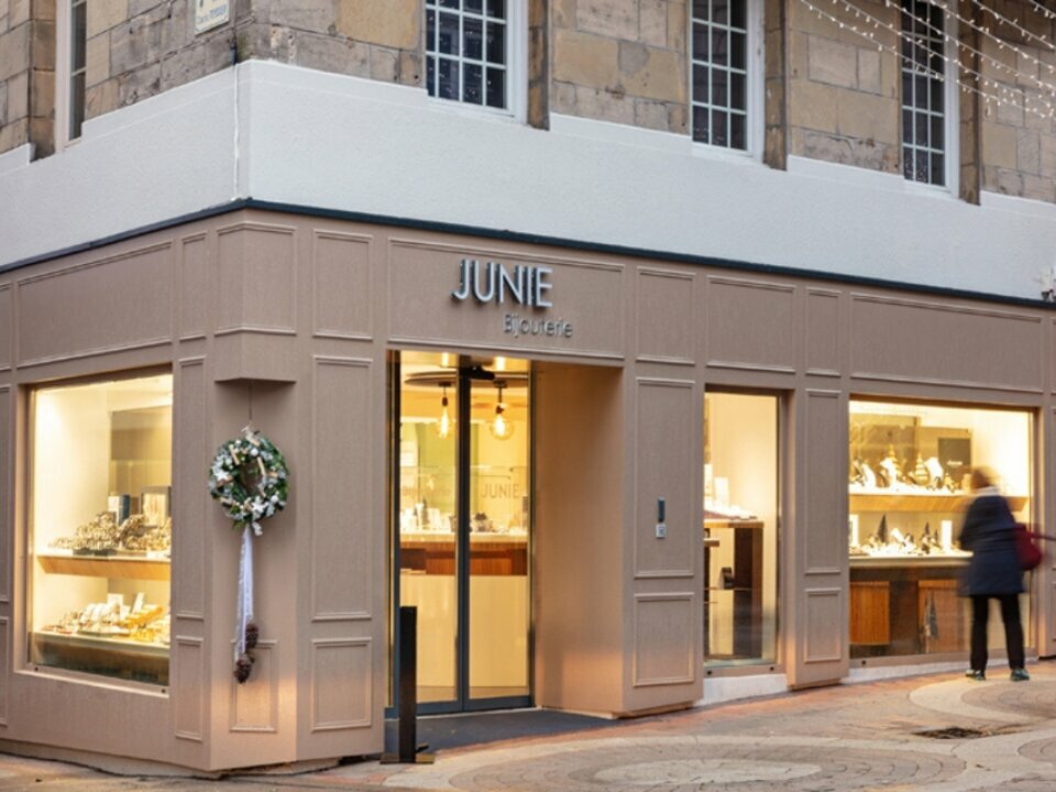 Bijouterie d'angle à vendre