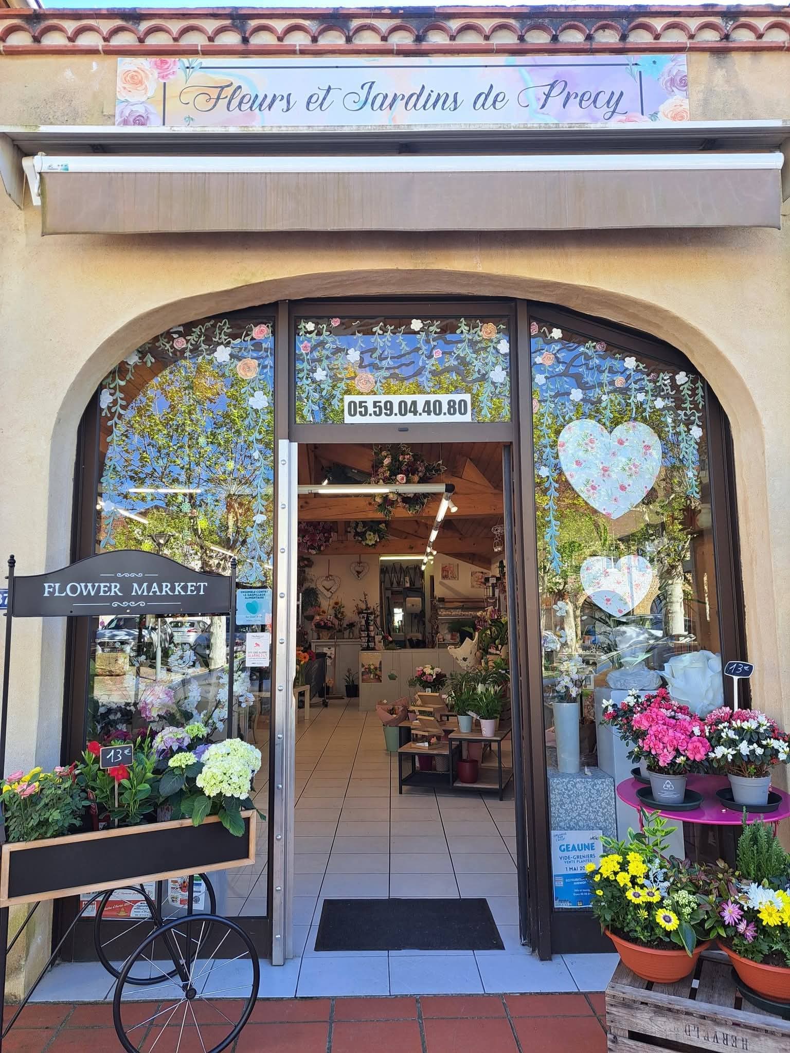 AV fond de commerce dans village dynamique d'un peu plus de 1000 habitants, au centre d'un grand canton.
En collaboration avec les pompes funebres , les mairies et EHPAD du secteur.  Gros potentiel à développer encore. 
Pas de salarié. 
CA entre 95 000 et 100 000€ . 
Clientèle fidèle. 
 55 000€ , le prix comprend stocks et 
Véhicule