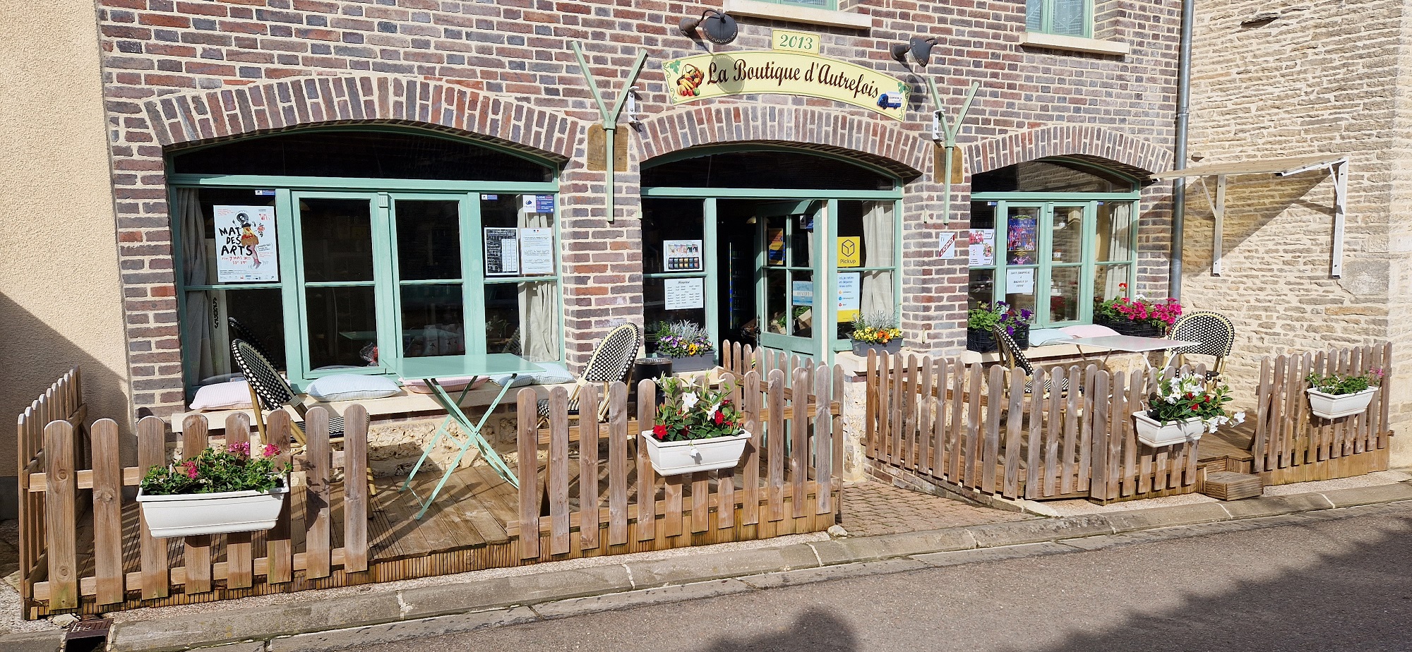 BAR EPICERIE FINE SUR LA COTE DE BAR