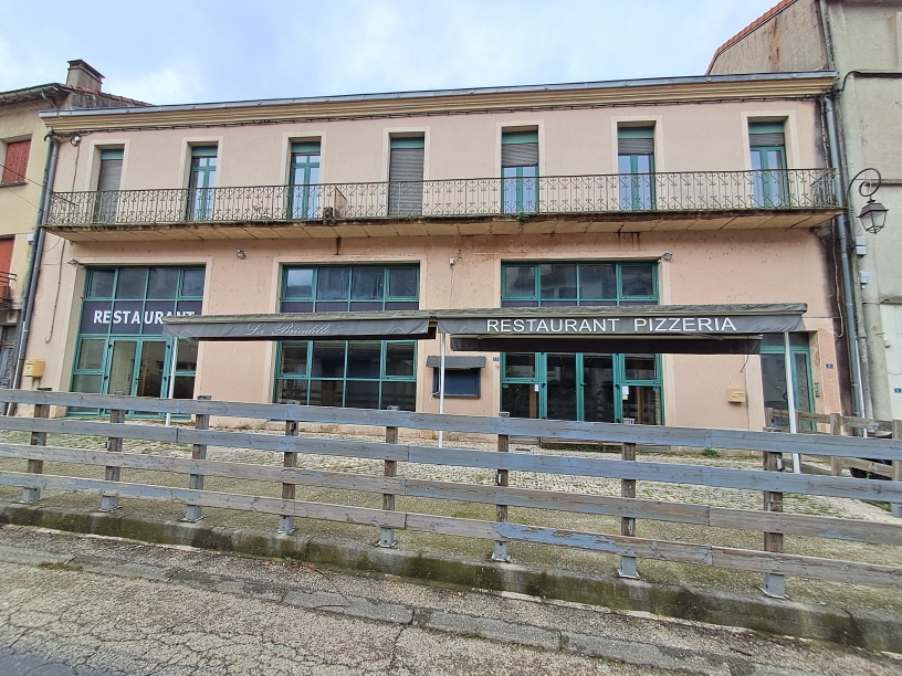 LOCAL COMMUNAL EN RESTAURANT - M0373
