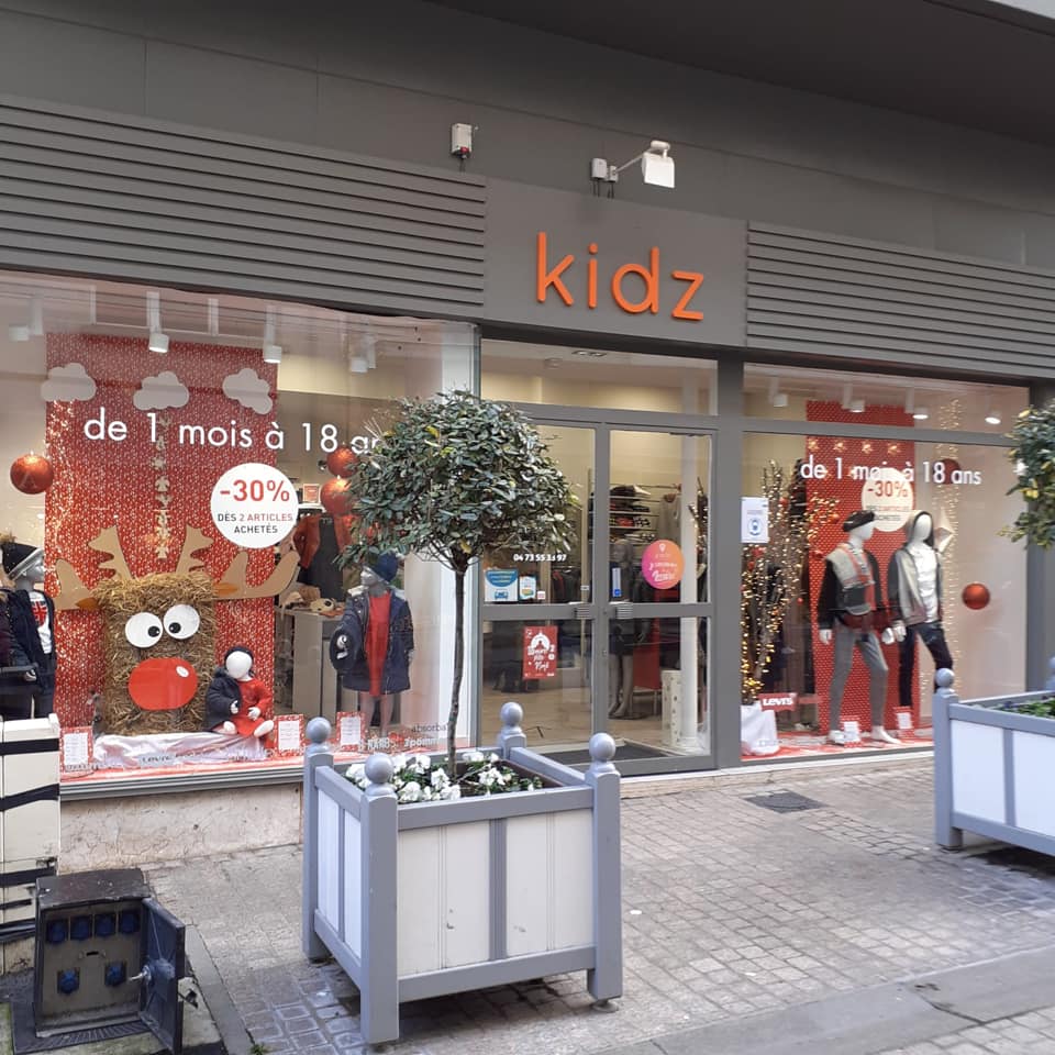 Magasin Prêt à Porter Enfants (0 – 18 ans)
