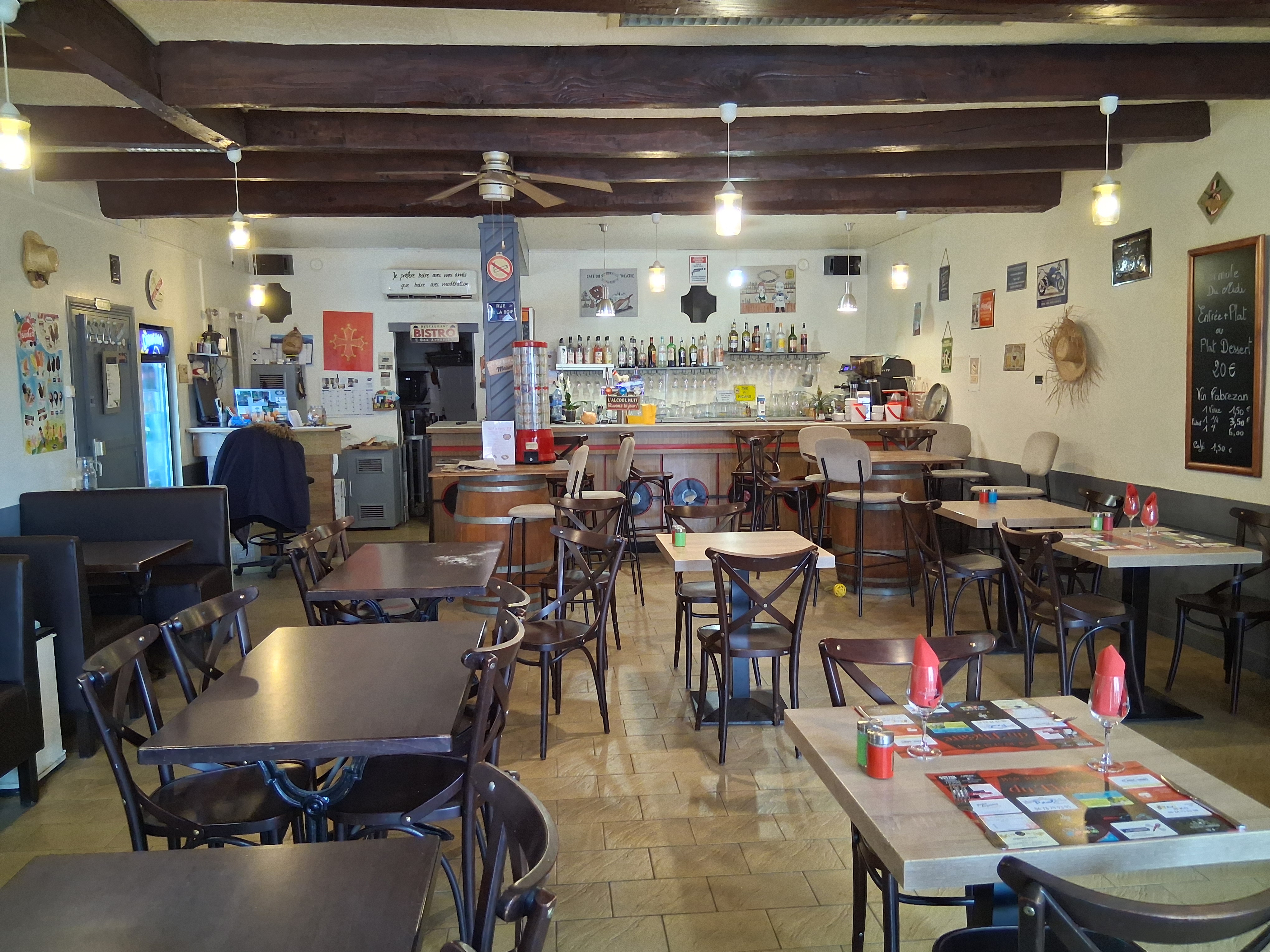 CAUSE RETRAITE VENDS BAR RESTAURANT