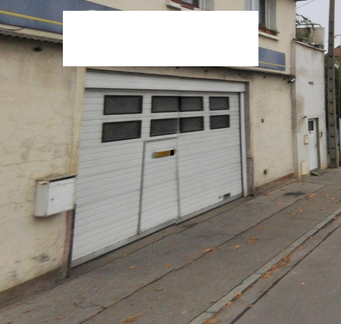 LOCAL  COMMERCIAL  = PARKING 340 M2 DANS QUARTIER  BOURROCHE