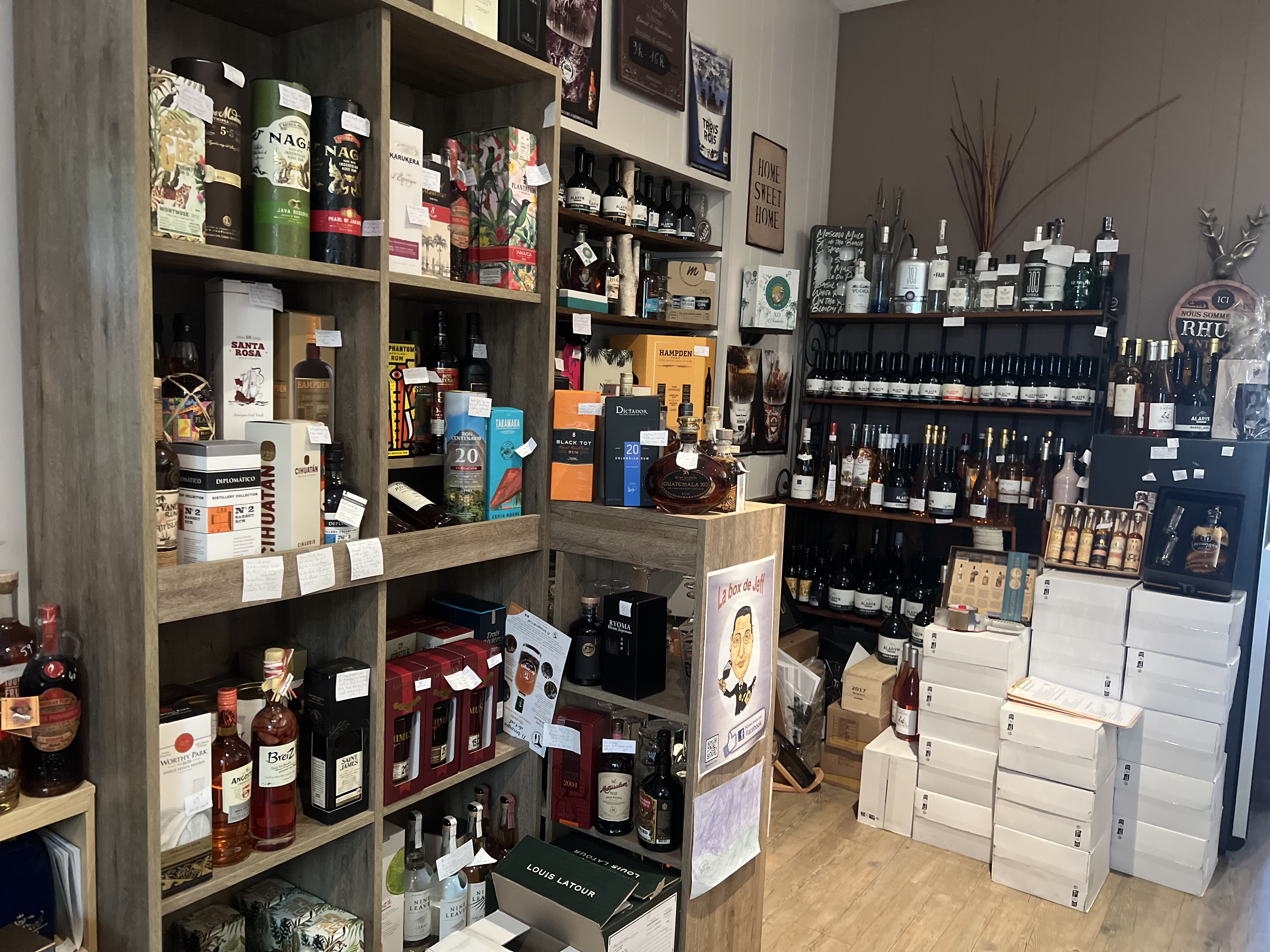Restaurant traditionnel à They s montfort à 4 kms de la ville thermale Vittel avec toutes les commodités.. affaire saine  sans travaux à prévoir.. négociable dans la limite du raisonnable…murs et fond..