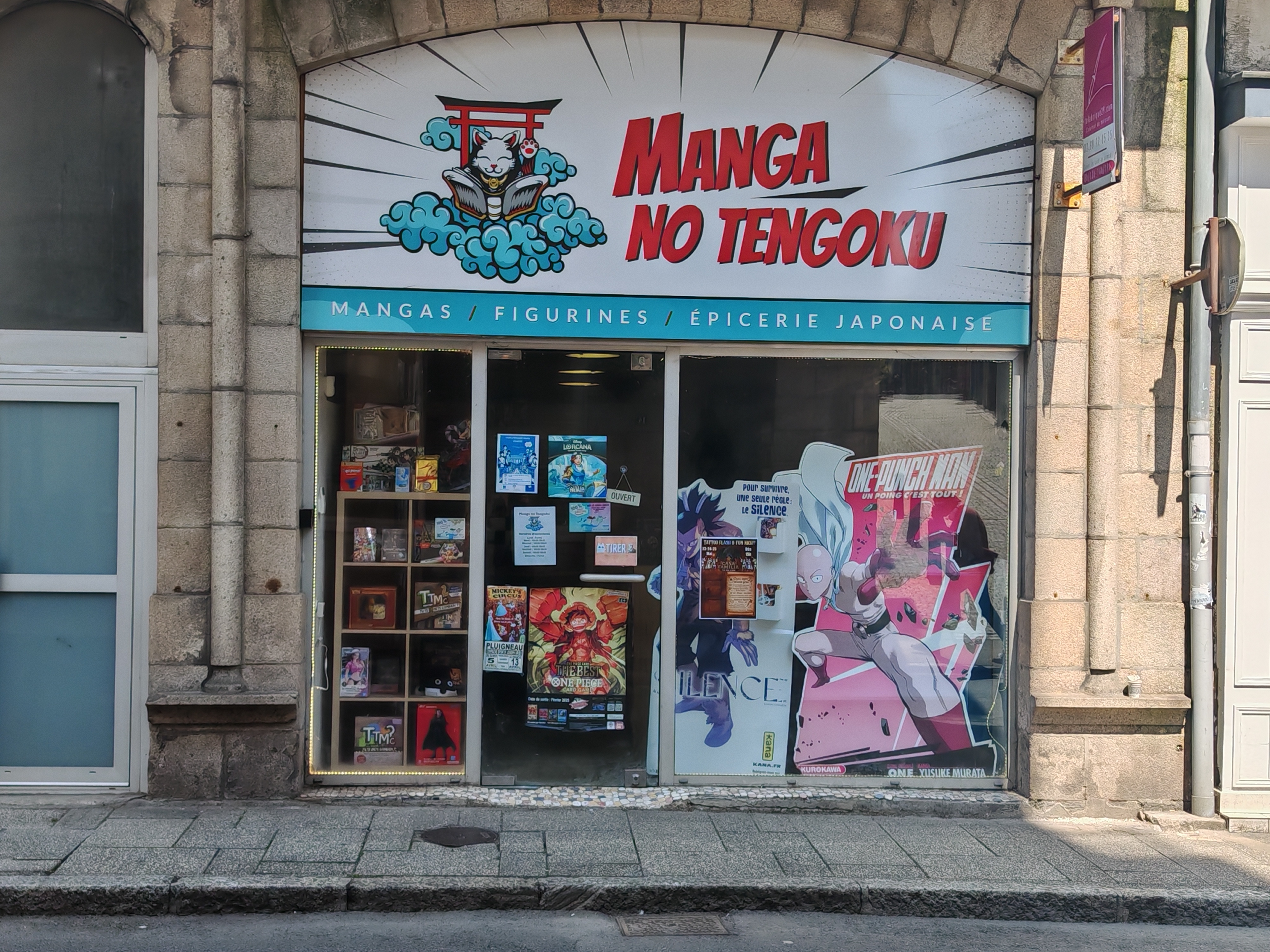 Librairie spécialisée Manga et jeux de cartes à collectionner