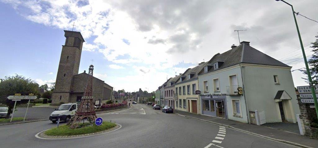 VENTE DE MURS BOULANGERIE 
COMPRENANT AU REZ DE CHAUSSEE BOUTIQUE AVEC MEUBLES FOURNIL AVEC FOUR LOCAL PATISSERIE AVEC MEUBLES LOCAL STOCKAGE WC ET DOUCHE
PARTIE HABITATON REZ DE CHAUSSEE : ENTREE DEBARAS CUISINE SEJOUR
 AU 1ER ETAGE ; 3 CHAMBRES DONT 2 AVEC PLACARDS SALLE DE BAINS AVEC WC RANGEMENT.
AU 2EME ETAGE GRENIER
ACCES EXTERIEUR PAR ESCALIER : 2 PIECES
GARAGE ET COUR.
CE BOURG COMPREND : ECOLE MEDECIN PHARMACIE FLEURISTE POSTE BOUCHERIE EPICERIE BAR RESTAURANT COIFFEUR GARAGE MECANIQUE
ENTREPRISE DE MENUISERIE + DE 200 EMPLOYES ETABLISSEMENT DE COLLOCATION AGES ET VIE.
COMMUNE DYNAMIQUE