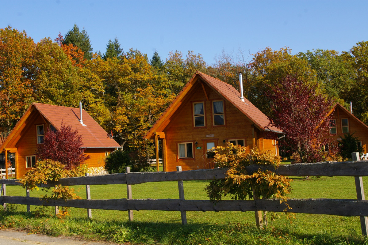 vends ensemble gites et maison habitation