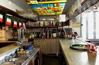 Fonds de commerce bar – brasserie
Loyer 435 € / mois
CA 70.000 €