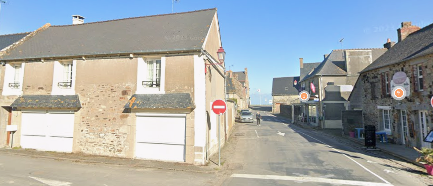 1. Présentation de la commune
La Commune d’HIREL compte 1 412 habitants en 2025 et 170 résidences secondaire soit environ 1600 habitants.
HIREL se situe dans la baie très touristique de la baie du Mont ST MICHEL, à 10 minutes au Nord de DOL de BRETAGNE.
HIREL est sur la route entre CANCALE (à 17 minutes) et le Mont ST MICHEL (à 33 minutes). 
Les 2 boulangeries les plus proches sont au VIVIER sur MER à 2 km l’Est ou ST BENOIT des ONDES à l’Ouest à 5 km.
La clientèle est constituée des habitants, des touristes, des campings caristes (lieu d’accueil à 1 km mètres du commerce).
Des particuliers gèrent une quarantaine de gites et des chambres d’hôte sur la commune et un camping.
HIREL possède un joli patrimoine bâti, le GR 34 passe par le centre-bourg avec une forte fréquentation de randonneurs et de cyclistes.
3 restaurants sont ouverts sur la commune.
La commune possède une pharmacie, un bar, une alimentation, un salon de coiffure, une esthéticienne et un garage.
Un marché a lieu en juillet et août. 
La commune a une offre en matière médicale avec un médecin, des infirmières.
HIREL a aussi de nombreux artisans installés sur la commune
La commune dispose d’une salle communale - aux normes d’accessibilité et de sécurité, d’une capacité maximum 290 de personnes (la salle est modulable), avec cuisine équipée professionnelle. Cette salle, à proximité immédiate du bourg peut être utilisée pour faire des repas de groupes. 
Un centre d’hébergement – loisirs pour des groupes se situe se situe à côté de la salle.
Pour la petite enfance, une école maternelle et élémentaire publique de 65 élèves avec cantine. 
Des collèges et des lycées sont installées à 15 km avec un transport collectif.

2. Localisation et spécificités du commerce
Situation géographique d’HIREL : 
Le commerce est situé au centre bourg avec une fréquentation de 5 000 véhicules jour en basse saison et près de 10 000 durant la saison forte.
La gare SNCF est à 4 km à LA FRESNAIS.

Situation géographique du commerce : 
Le commerce sera situé en plein centre-bourg à côté de l’église et du bar tabac et la crêperie restaurant. Il bénéficie d’une bonne visibilité et de nombreux parking.
Le projet est dans la maison de gauche avec les volets roulants.
 
3 . Le contexte pour le porteur de projet
La commune est propriétaire des murs et recherche un exploitant pour créer un fonds de commerce de boulangerie- pâtisserie- salon de thé par l’apport de matériel de boulangerie.
La commune recherche un exploitant pour créer du fonds de commerce. Cet établissement conviendrait plutôt à un couple ou 2 associés. L’installation est prévue septembre 2026.
Le commerce disposera d’un laboratoire et d’en grand espace de vente. Une terrasse à côté du commerce pourra accueillir des clients.
Le commerce bénéficie de nombreuses places de stationnement (derrière l’église).
Le futur exploitant créera son fonds de commerce en apportant le matériel professionnel.
Ce commerce devra être ouvert au moins 5 à 6 jours dans la semaine dès le matin. Le samedi et le dimanche matin devront accueillir la clientèle. 

Habitation :
Un appartement sera disponible pour les exploitants si besoin.

4. Les objectifs du porteur de projet 
La commune souhaite sélectionner un exploitant qui présentera un projet répondant aux critères suivants : 
o	Le professionnel disposera d’un commerce aux normes. Les clients pourront s’y profiter de la terrasse en toute convivialité. Un espace snacking est possible suivant le projet retenu par l’exploitant. 
o	Il devra assurer des services à la population et renforcera l’animation en centre-bourg. Le commerce sera largement ouvert, avec des horaires en lien avec le territoire et ses habitants. Il sera primordial de dispenser un service de qualité et de la bonne humeur à l'ensemble de la clientèle. Il s’efforcera de maintenir un environnement propre et attrayant où le client se sentira à l'aise.
o	Des connaissances en comptabilité et toute matière utile à la gestion de ce type d’établissement sont souhaitables. Le locataire-gérant saura utiliser les réseaux sociaux : à l’heure du tout numérique. Il est important pour un bar-restaurant de communiquer sur les outils WEB (Facebook, Google + My Business, géolocalisation…). Possibilité d’accompagnement par la CCI. Site internet existant.

5. Conditions d’exploitation, cadre juridique 
L’exploitant fera ses formalités administratives pour l’ouverture au public et les formations obligatoires : diplôme professionnel et HACCP. 
Il devra disposer d’un apport personnel minimum afin d’assurer le financement du matériel, des stocks, les frais administratifs et de formation.
Il est conseillé à l’exploitant de se faire accompagner par la Chambre de Commerce et d’Industrie d’Ille et Vilaine. 

Modalité d’occupation :  
L’exploitant devra s’acquitter d’un loyer mensuel maximum de 800 € HT pour le commerce.
Une aide au démarrage pourrait être mis en place par la mairie pour la première année.

6. Constitution du dossier de candidature
 Chaque candidat intéressé devra constituer un dossier de candidature composé: 
●	D’une note de présentation du projet d’exploitation comprenant : 
○	Les motivations du candidat pour son projet professionnel ; 
○	Un descriptif du projet d’exploitation : une description de l’offre de produits et des prestations, prix pratiqués, moyens humains, communication, animations;
○	Le CV du candidat, développant notamment l’historique des activités de même type exercées ;
○	Un plan de financement succinct indiquant les éléments prévisionnels (besoins / ressources) ;
○	Un planning d’organisation comprenant notamment les plages d’ouverture sur une semaine (amplitudes horaires, jours d’ouvertures…) ;
○	Un extrait de casier judiciaire. 
La transmission de la note de présentation est obligatoire pour l’étude de la recevabilité des candidats. 

•	De pièces administratives : 
o	Copie recto-verso de la carte nationale d’identité en couleur ;
o	Une copie de diplôme(s) ;
o	Le cas échéant, un extrait de l’immatriculation au registre du commerce et des sociétés (extrait Kbis) et le dernier bilan avec les liasses fiscales. 

7. Remise du dossier de déclaration de candidature
●	Remise du dossier
Les dossiers de candidature devront être envoyés ou déposés à la Mairie d’HIREL au plus tard le 30 janvier 26, cachet de la poste faisant foi, à : 

Mairie d’HIREL
2 rue des écoles – 35120 HIREL

Les offres par voie électronique sont admises, mais le demandeur devra s’assurer de l’arrivée de son mail en temps et heure. Contact : maire.hirel@wanadoo.fr


●	Admissibilité : 
Sera admissible tout candidat souhaitant exploiter le fonds de commerce. Néanmoins, il est attendu des candidats une expérience certaine en matière de boulangerie-pâtisserie. 
L’admission à l’exploitation est soumise à la présence de diplôme.
En tout état de cause, la Commune d’HIREL se réserve le droit de rejeter toute candidature qui ne répondrait pas aux règles d’admissibilité prescrites. 

●	Attribution 
Les dossiers de déclaration de candidature feront l’objet d’un examen approfondi en stricte confidentialité par la commune et ne seront pas communicables aux tiers ni aux concurrents. 
Un avis sur chaque dossier sera émis en tenant compte : 
o	Du profil / expérience / compétence du candidat,
o	De la qualité du projet / concept d’exploitation / équilibre économique, 
o	De la variété des produits proposés et des prix pratiqués, 
o	Des moyens humains. 
Outre ces capacités, l’originalité de l’offre, l’intégration dans le tissu économique, les horaires d’ouvertures (en association avec la vie locale) feront partie des critères de sélection des candidats. 
Les candidats sélectionnés seront invités à présenter leur dossier devant les responsables de la commune et les autres personnes associées. Pour les candidatures retenues, une date pour les entretiens sera prévue en février 2026.
A l’issue de ces entretiens, le jury se prononcera sur le choix définitif du candidat. La commune d’HIREL restera souveraine, en toute circonstance, pour désigner le choix du locataire-gérant. 
Pour les candidats non retenus à l’issue de la procédure de sélection, un courrier leur sera notifié, dès que la commune aura arrêté son choix.