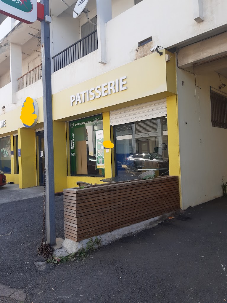 fond de commerce , Boulangerie-Pâtisserie, bien situé, mandat n00091AJ, surface 165m2, totalement équipé, 6 places de parking.