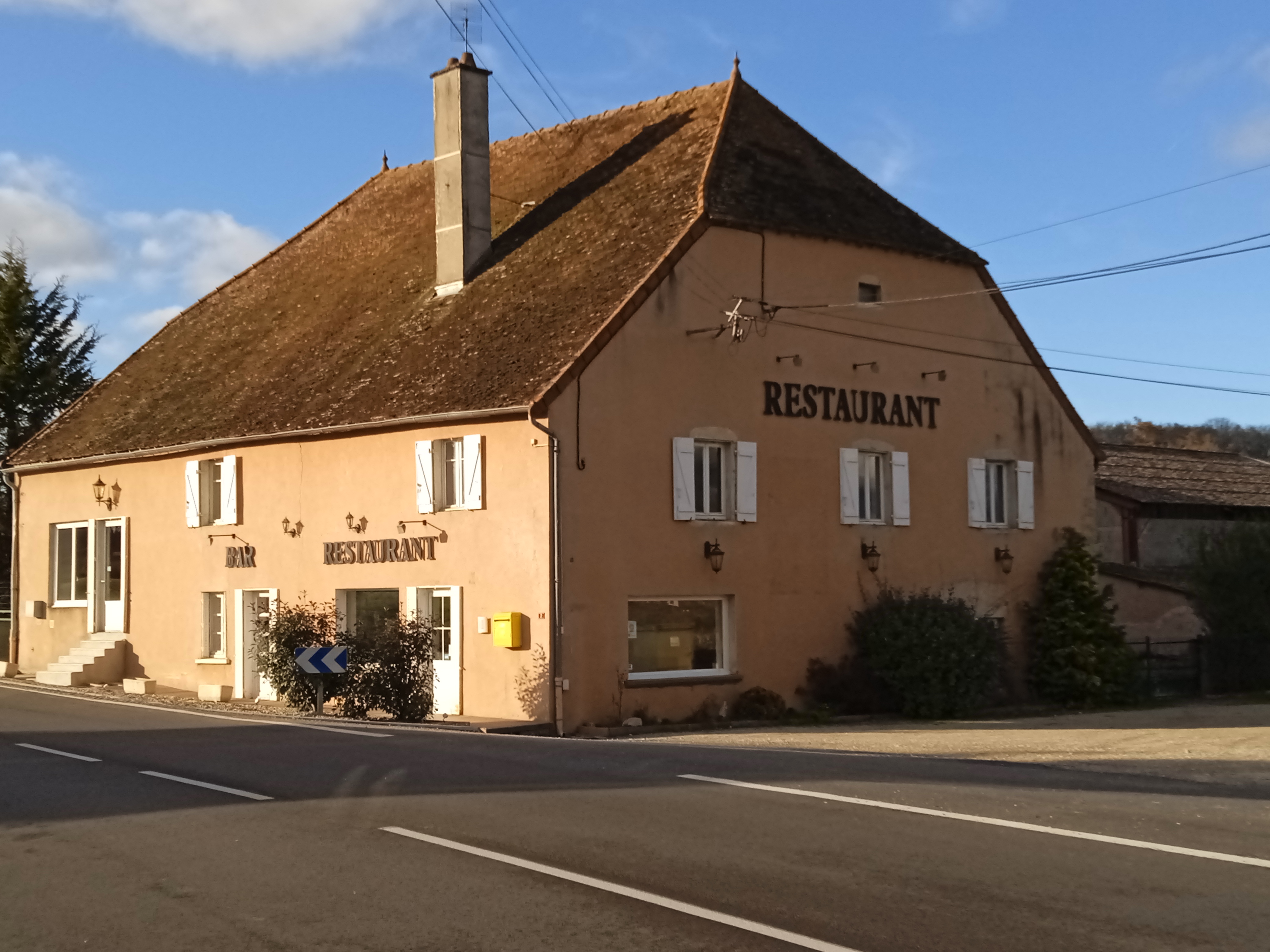 Location Local Restaurant