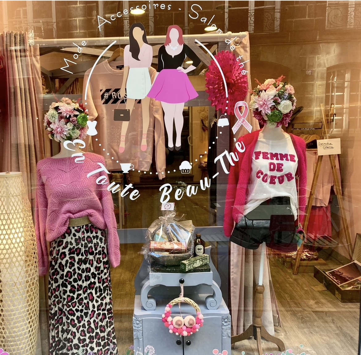 Lieu Hybride 
Vrai lieu de vie ,rue principale d’une petite ville  de 18 000 habitants 
Parking à proximité 
Clientèles incroyables et fidèles 
Vêtements /idées cadeaux /épicerie fine et salon de thé avec ateliers et événements 
Je ne cherche pas un clone mais quelqu’un qui sera passionné et qui mettra son identité 
On peut repenser le lieu en café lecture,café brocante ,artisanat partagé….