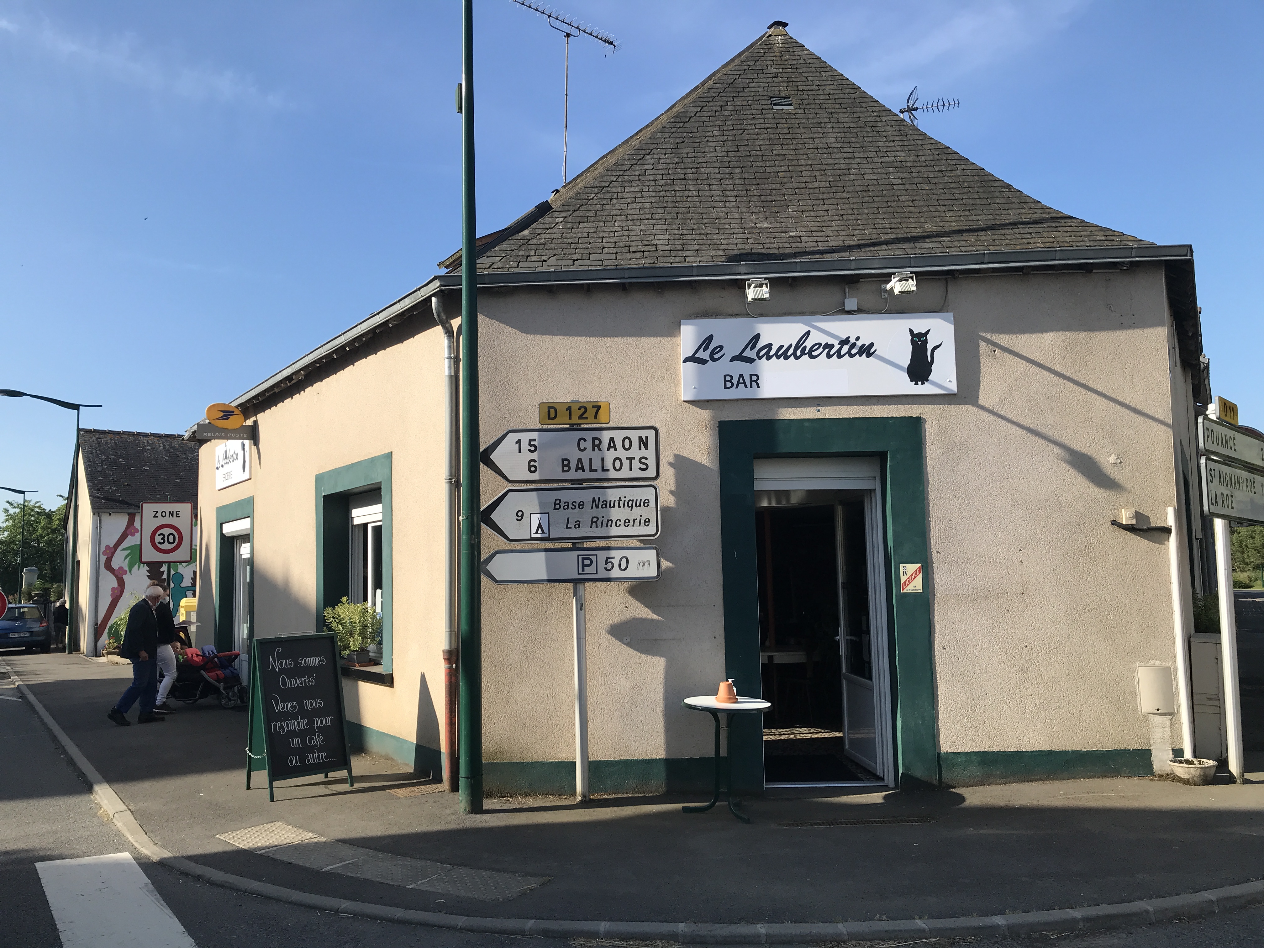 Gérance d'un café multiservice à Laubrières, Mayenne (53)