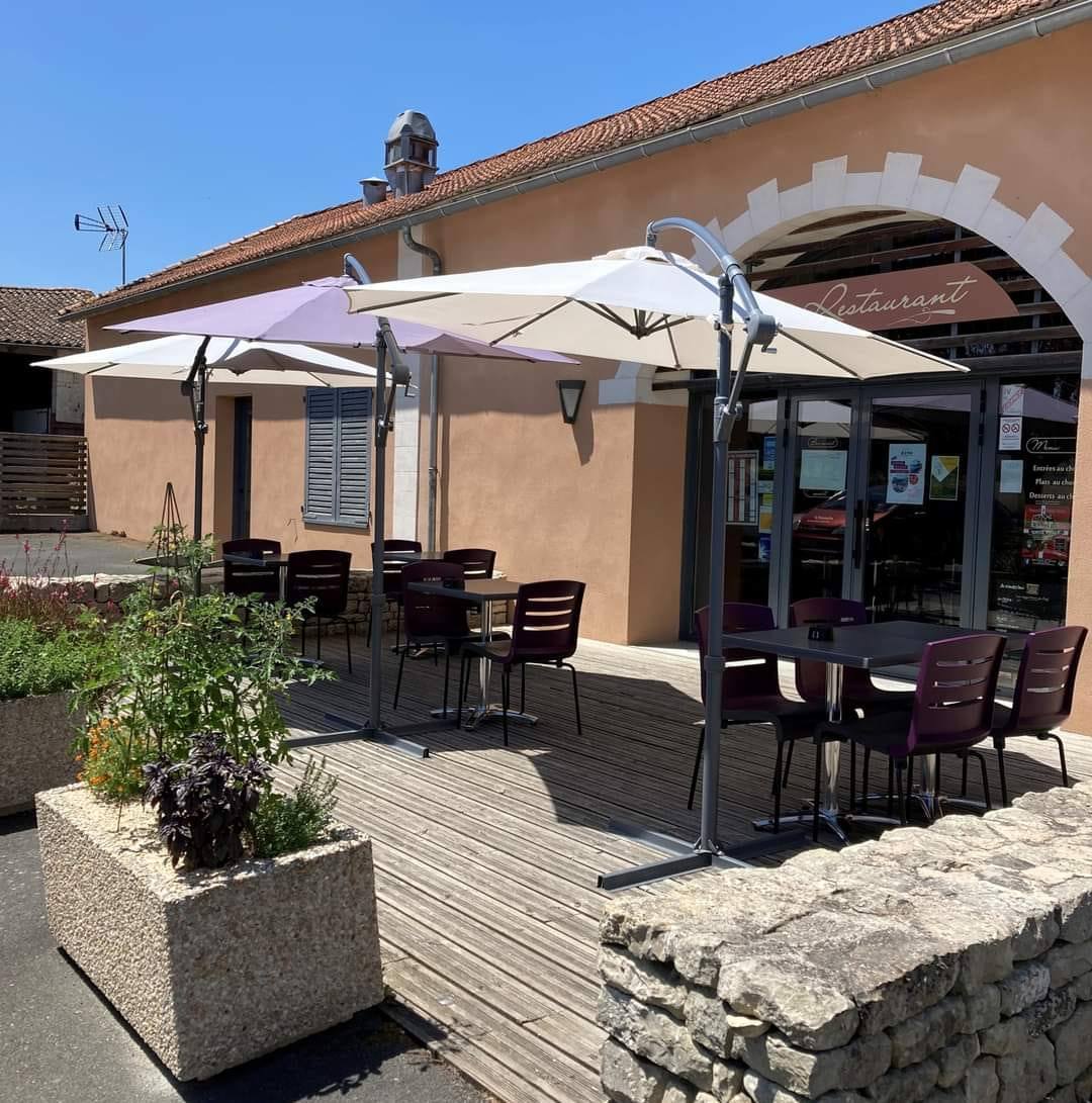 Gérance d'un café multiservice à La Foye-Monjault, Deux-Sèvres (79)
