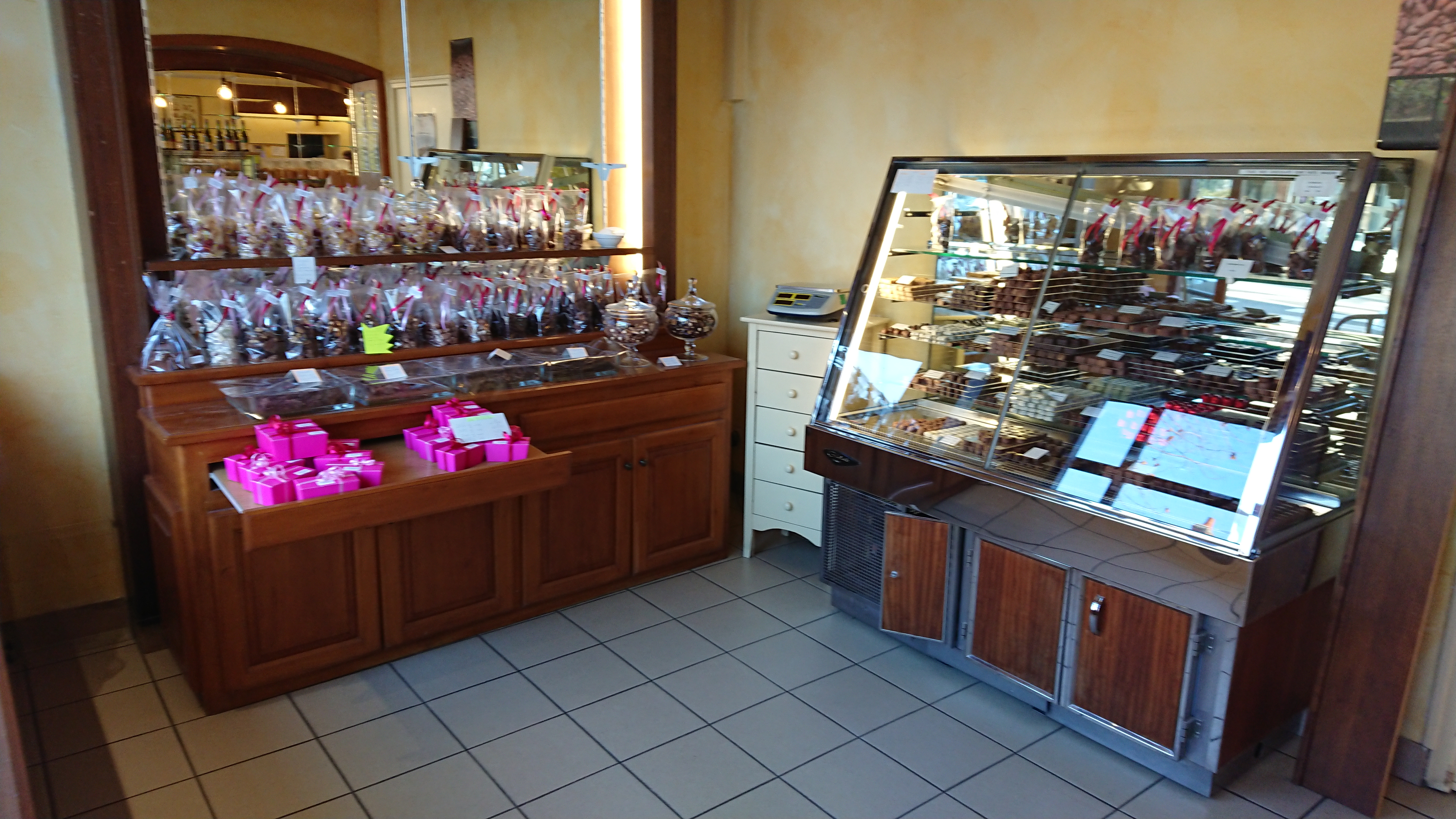 boulangerie-pâtisserie- chocolaterie