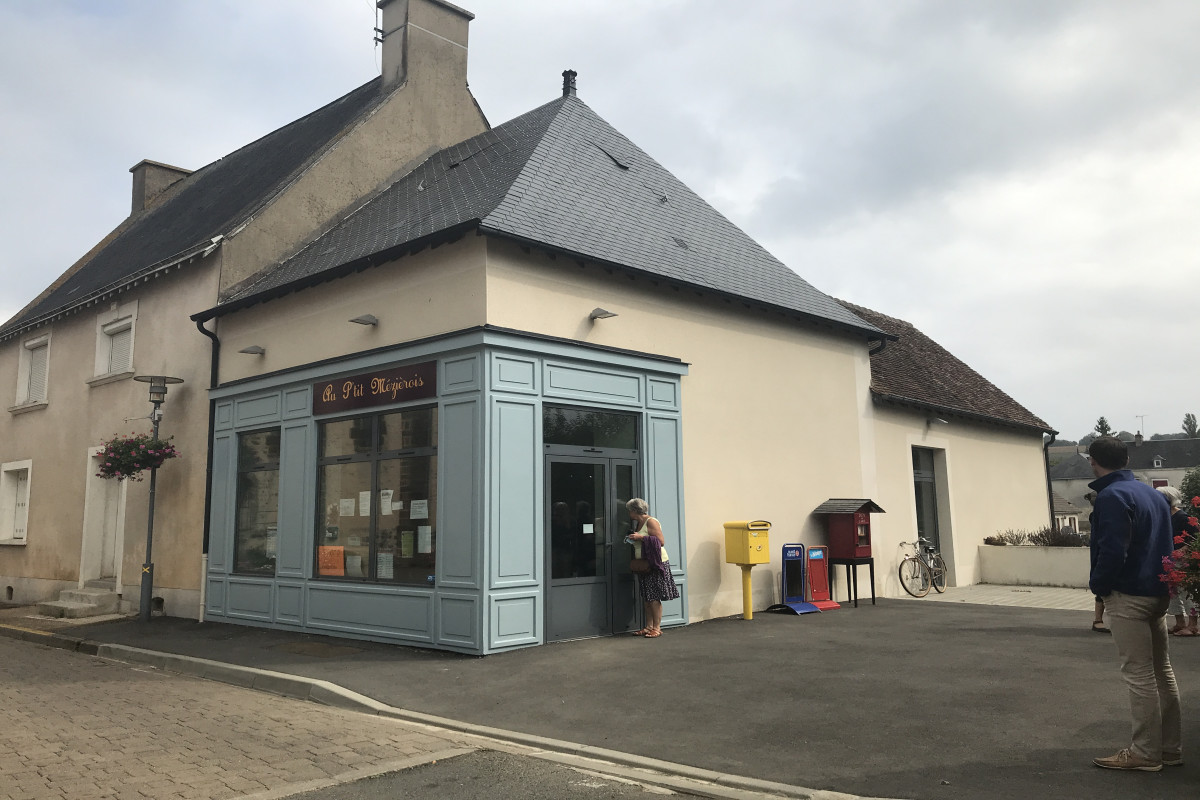 Gérance d'un café multiservices "1000 cafés" à Mézières sous Lavardin (Sarthe)