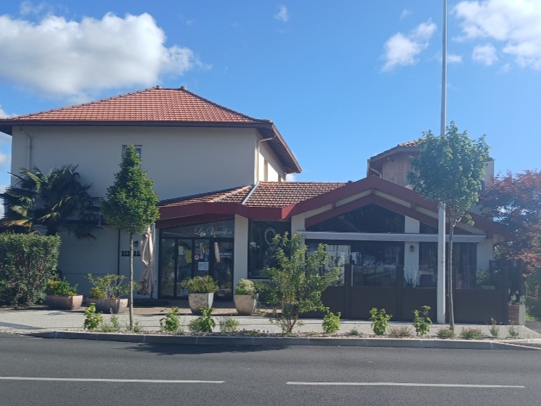 Fonds de commerce Restaurant avec Belle Visibilité