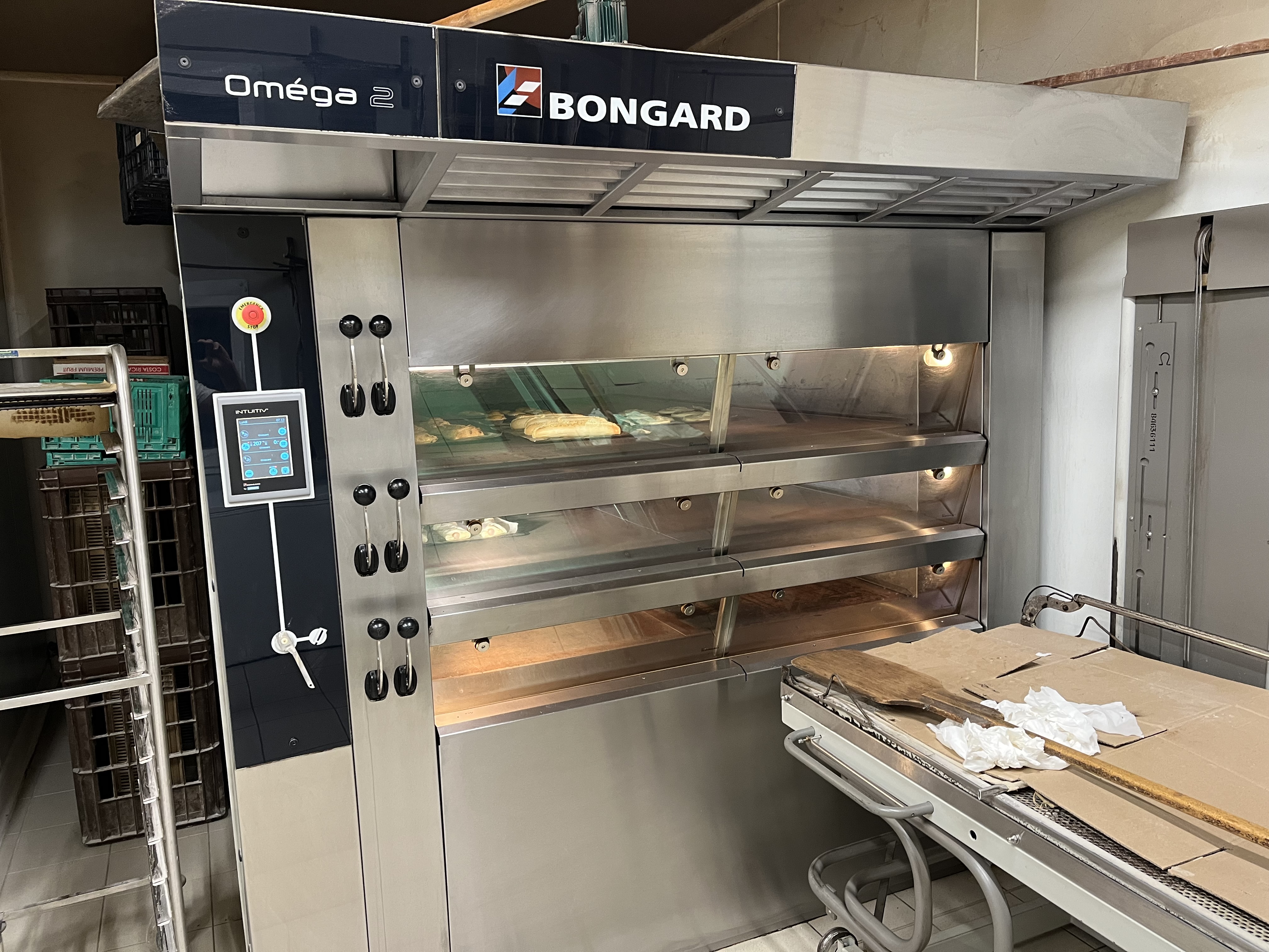 Vends boulangerie pâtisserie 250 000CA le prix comprend fonds et bâtiment vente cause départ retraite